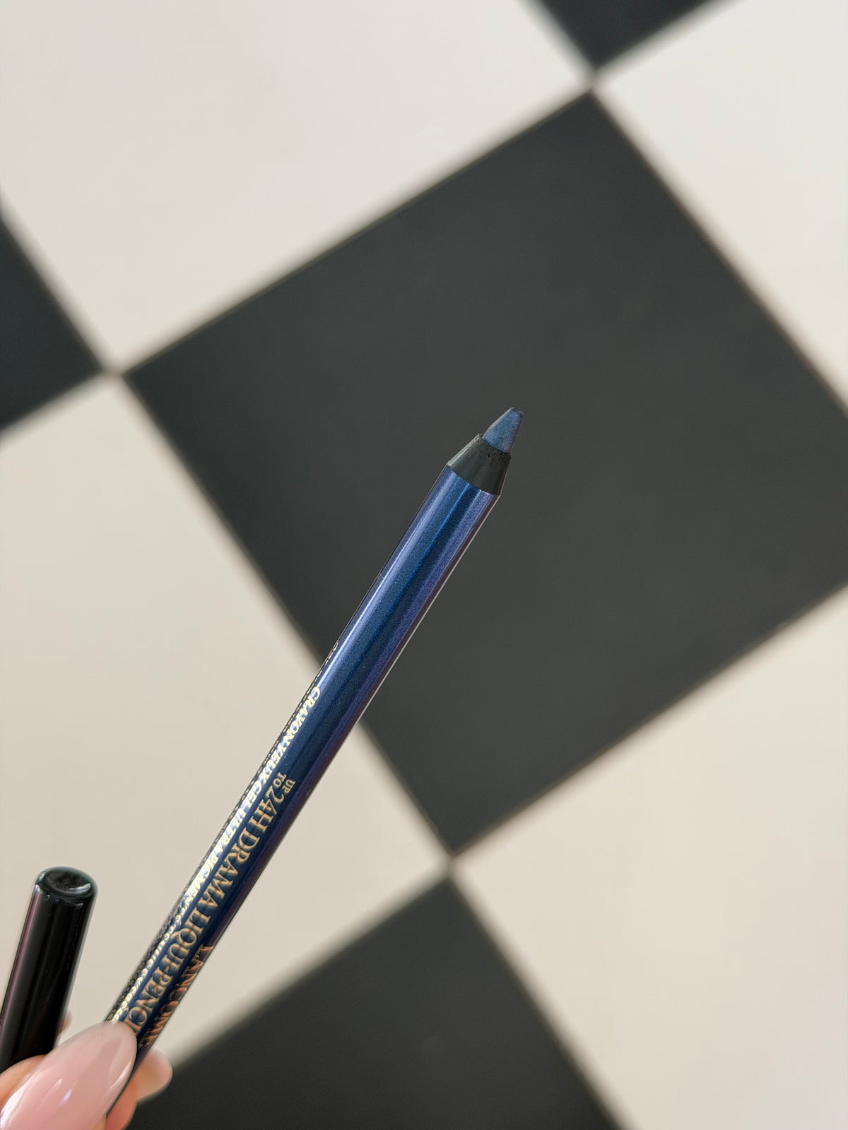 LANCÔME Drama Liqui-Pencil (06) Dramatic Eyeliner
Waterproof Pencil-Gel Hybrid