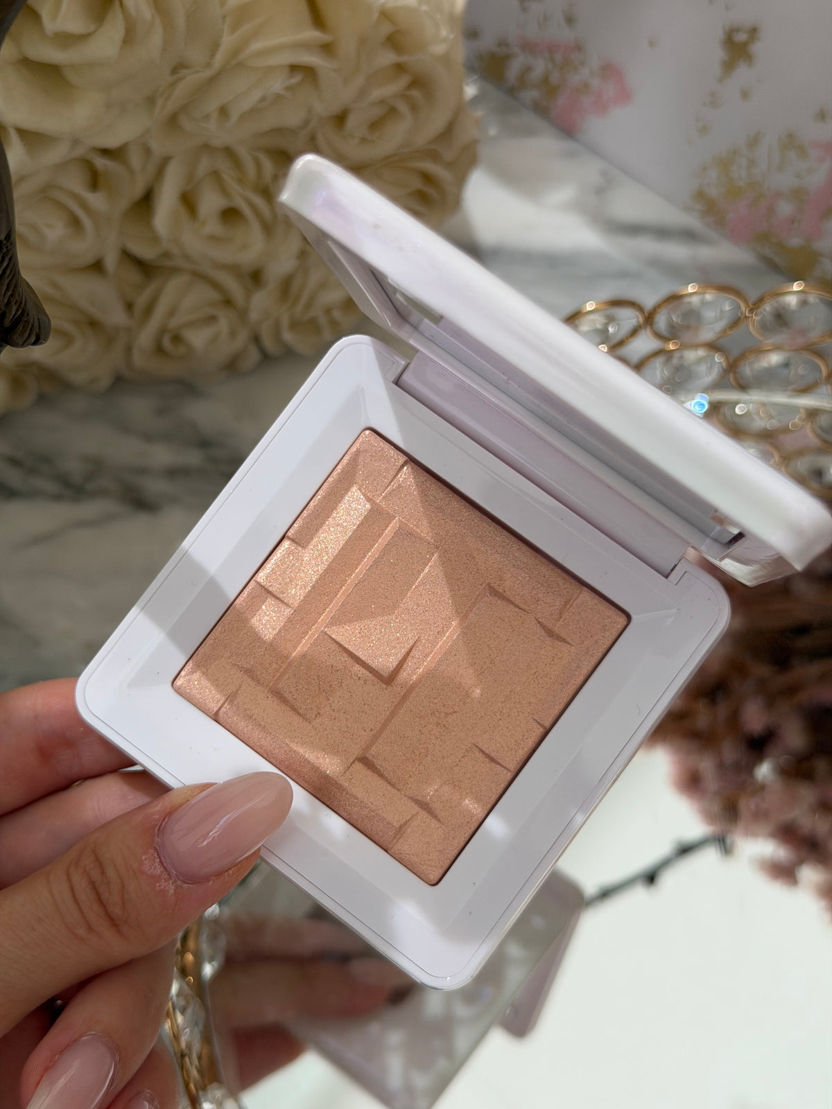 HAUS LABS By Lady Gaga
Bio-Radiant™ Gel-Powder Highlighter - Peach Quartz