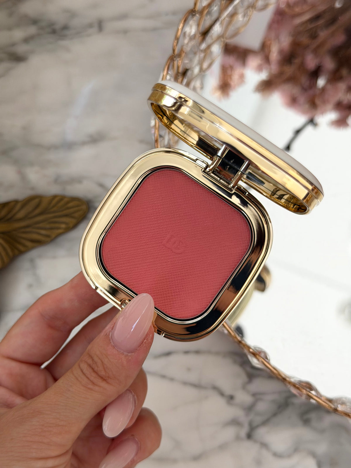 DOLCE&GABBANA
Cheek&Eyes Match - Lasting Blush & Eyshadow Powder (03)