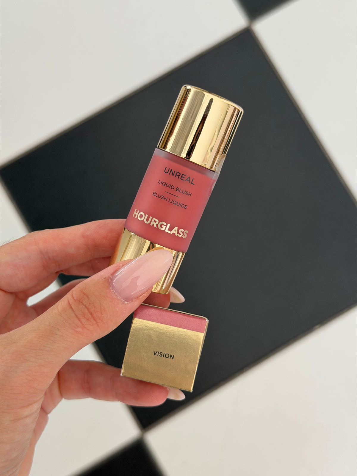 HOURGLASS Unreal Liquid Blush - Vision
All Day, Weightless Wear - Natural Finish
