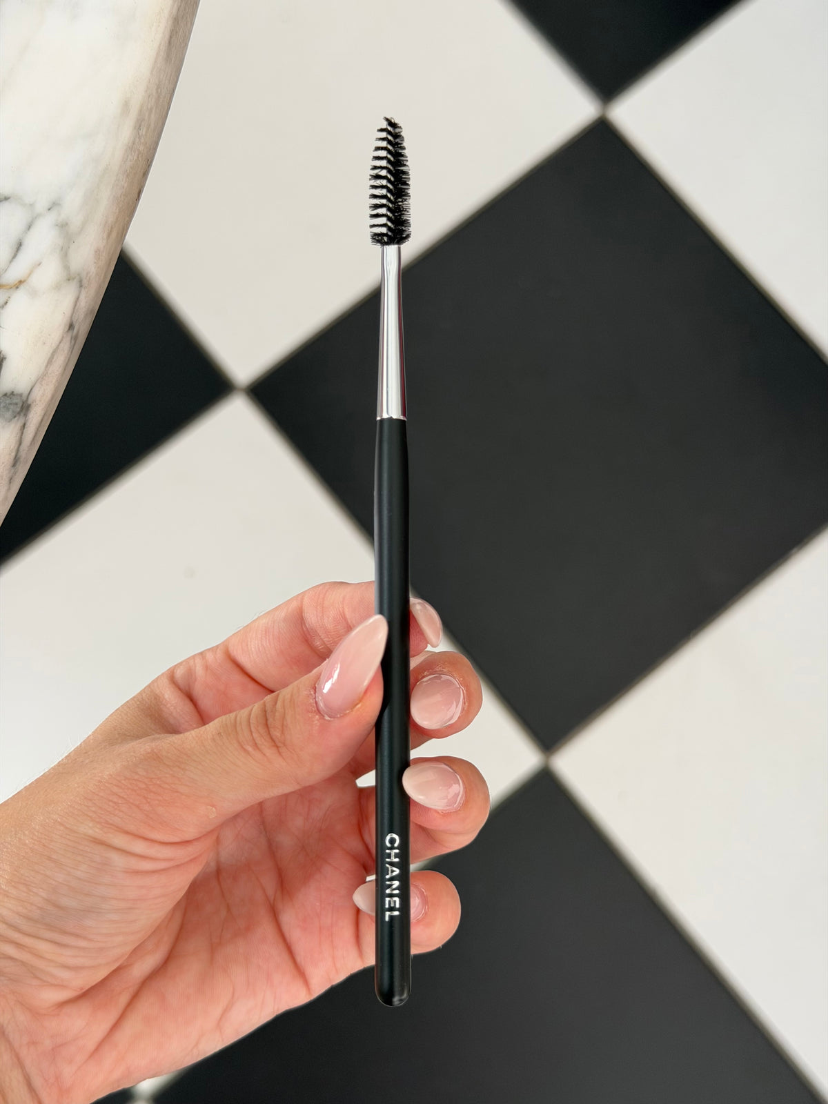 CHANEL Les Pinceaux De Chanel Brow/Lash Brush (11)