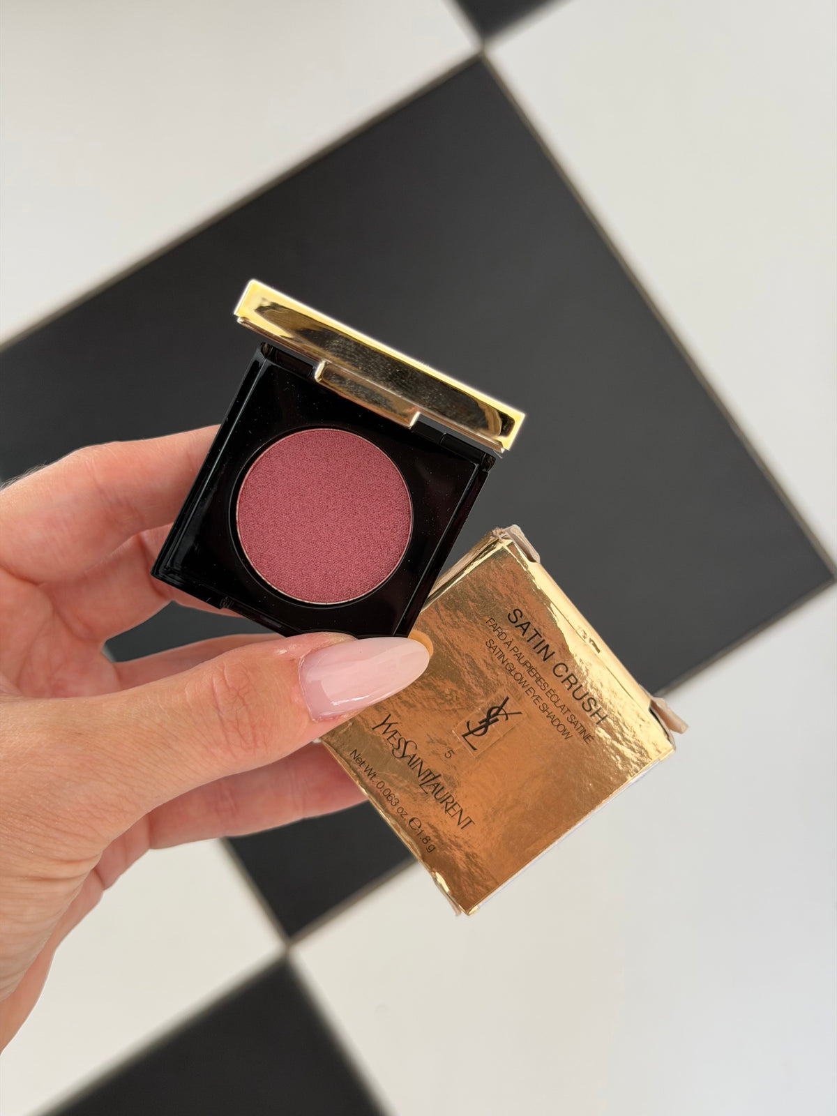 YSL Satin Crush Mono Eyeshadow (5)