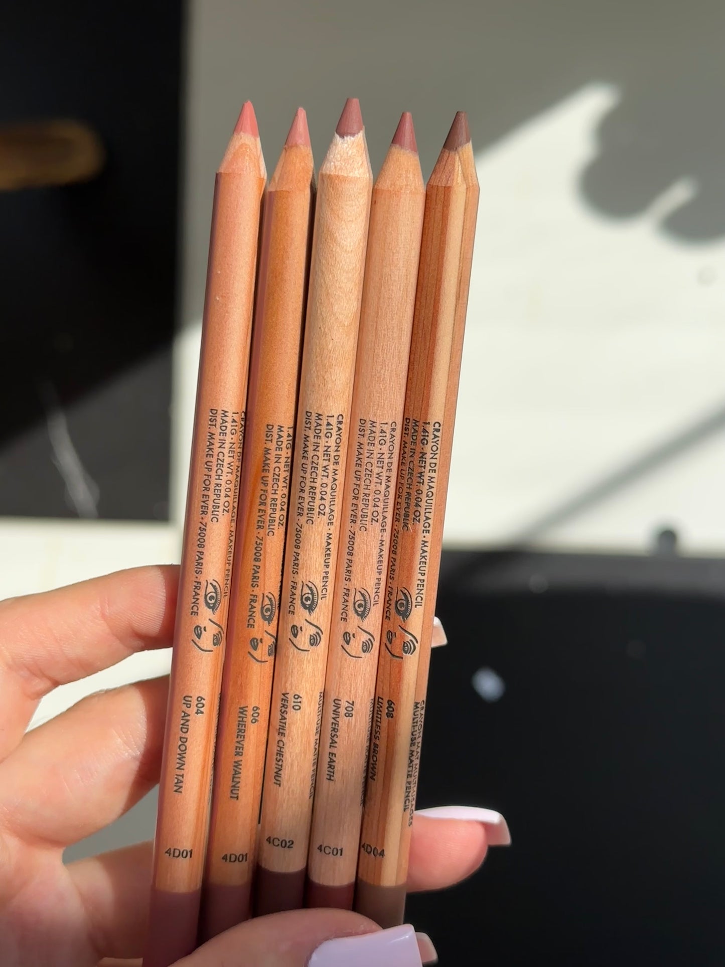 MAKE UP FOR EVER 
Artist Color Pencil (604)
Brow, Eye & Lip Liner