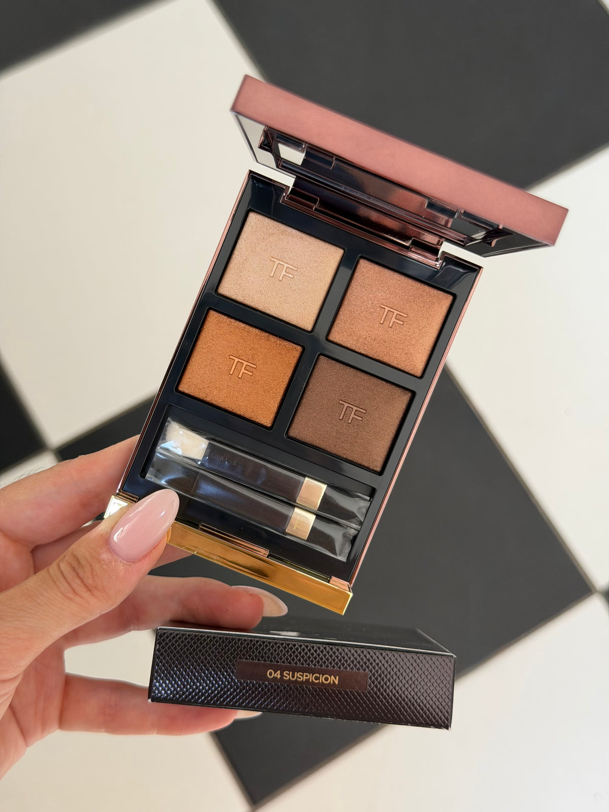 TOM FORD
Beauty Eyeshadow Color Quad Palette - Suspicion