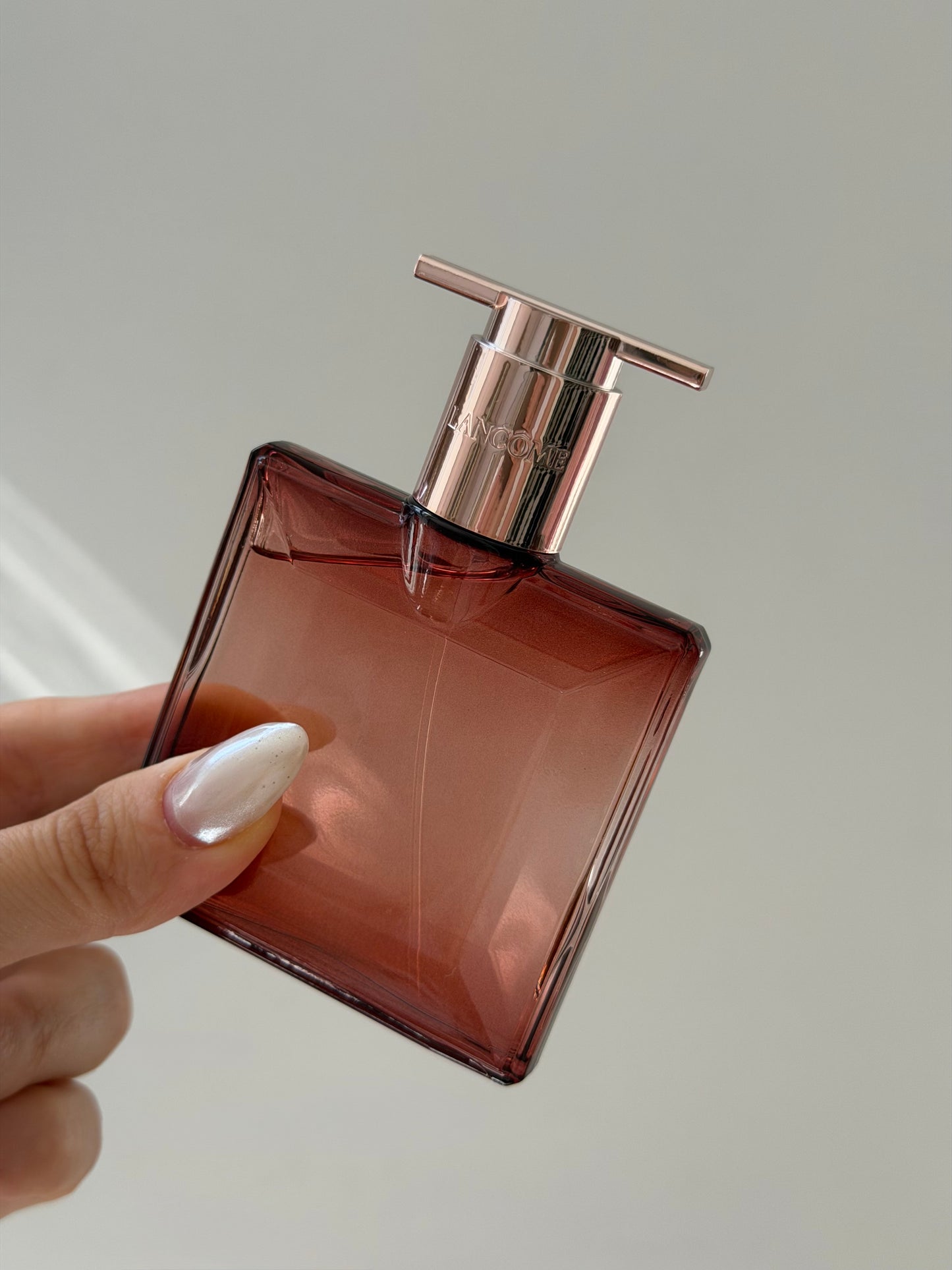 LANCÔME Idole Power Eau De Parfum Intense
Fruity and Woody
