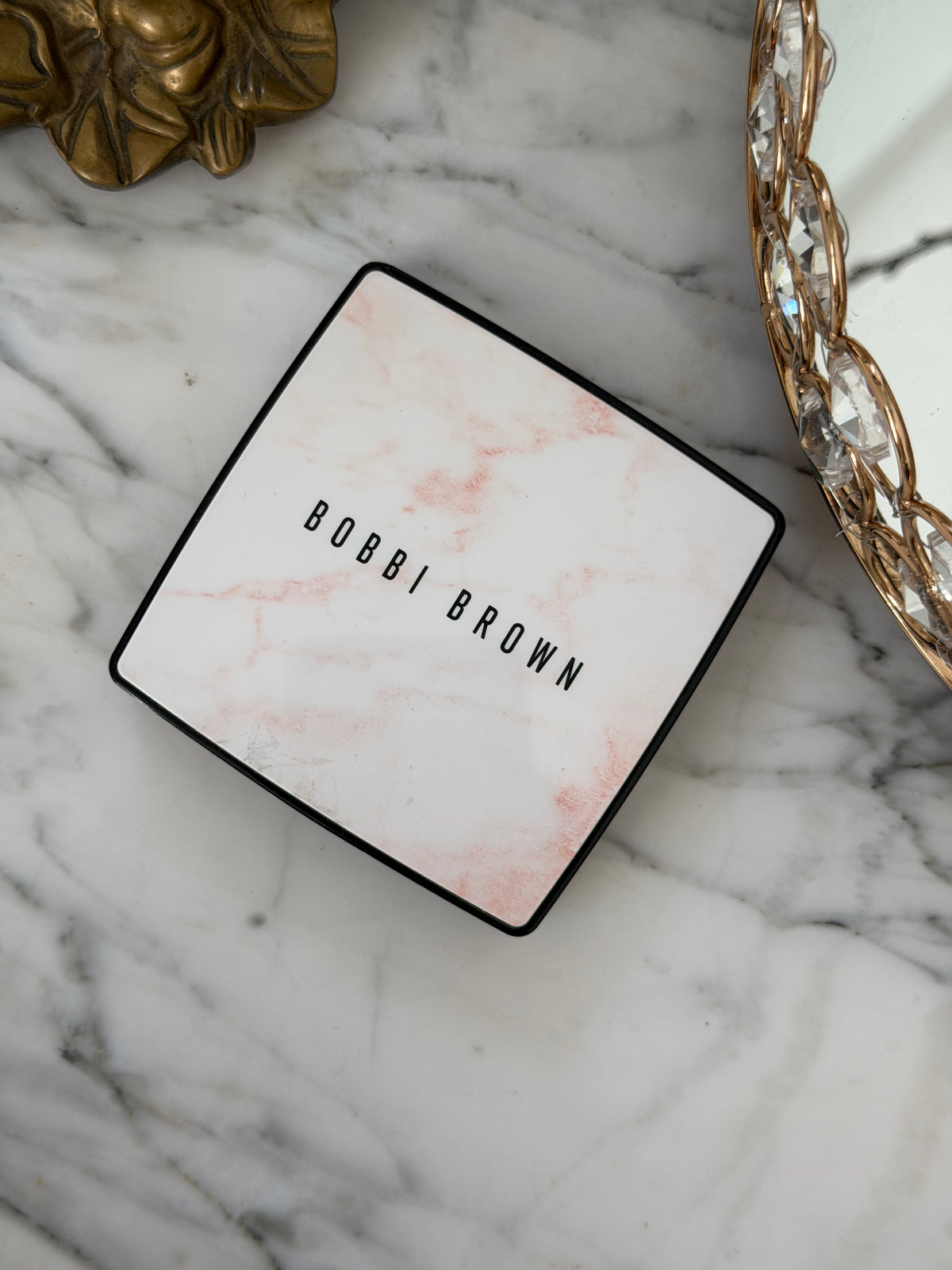 BOBBI BROWN
Sheer Finish Blurring Powder - Pearl Pink
