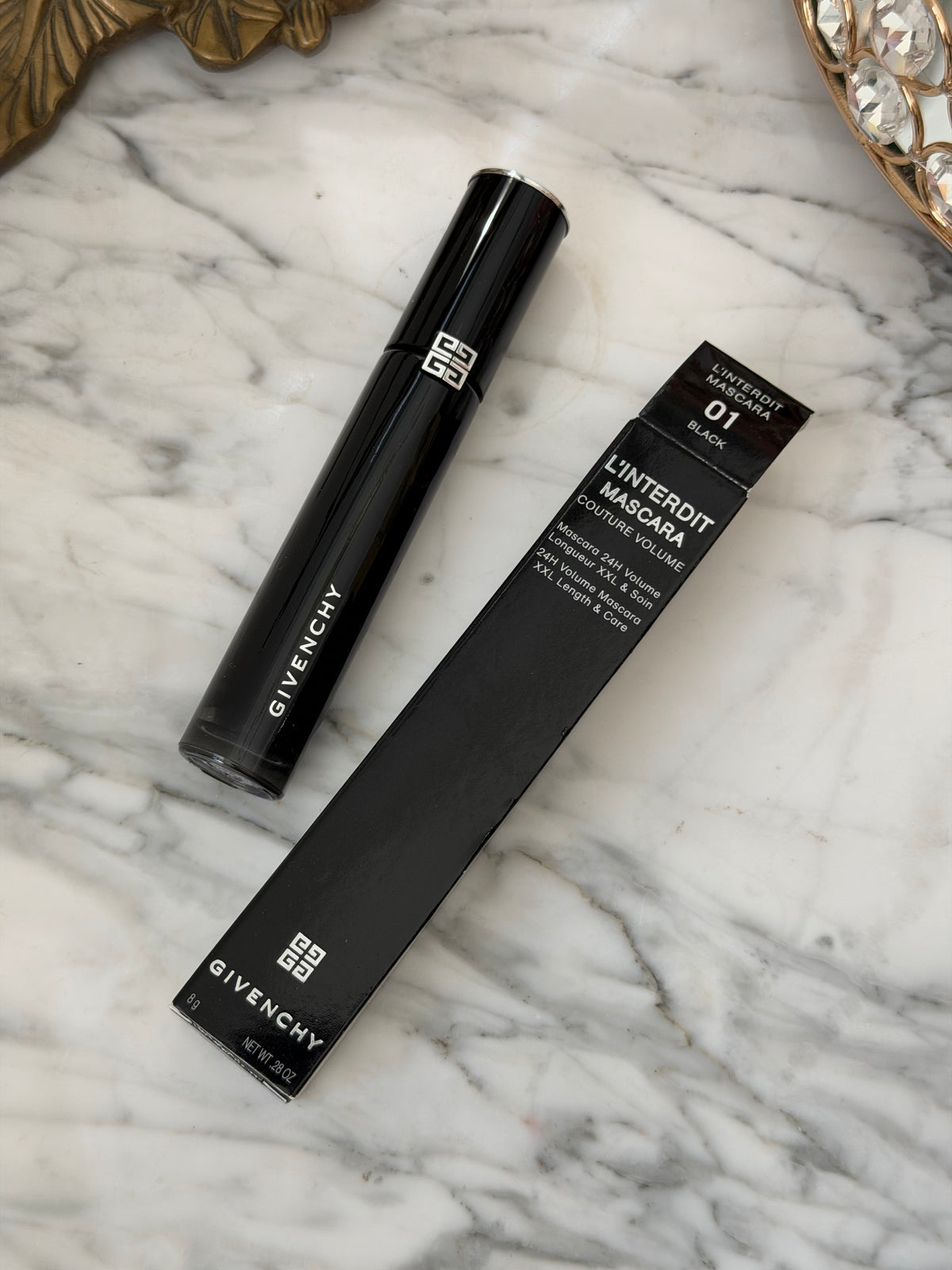 GIVENCHY L’Interdit Mascara 24H Volume & XXL Length (01)