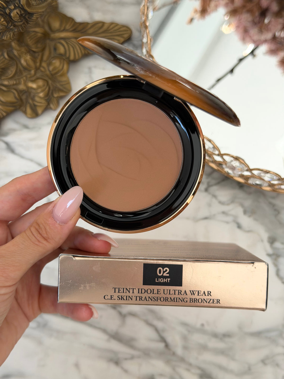 LANCOME Teint Idole Ultra Wear C.E Skin Transforming Bronzer (02)