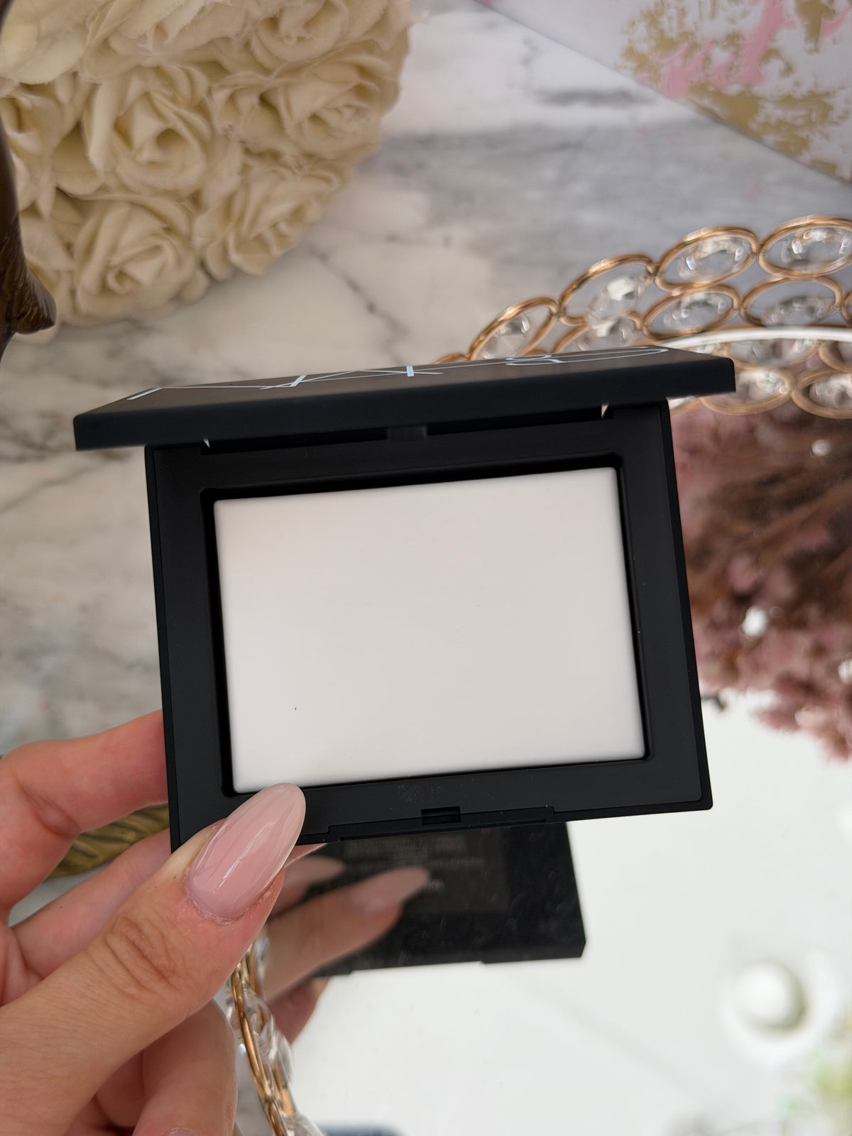 NARS Light Reflecting™ Pressed Setting Powder - Translucent Crystal