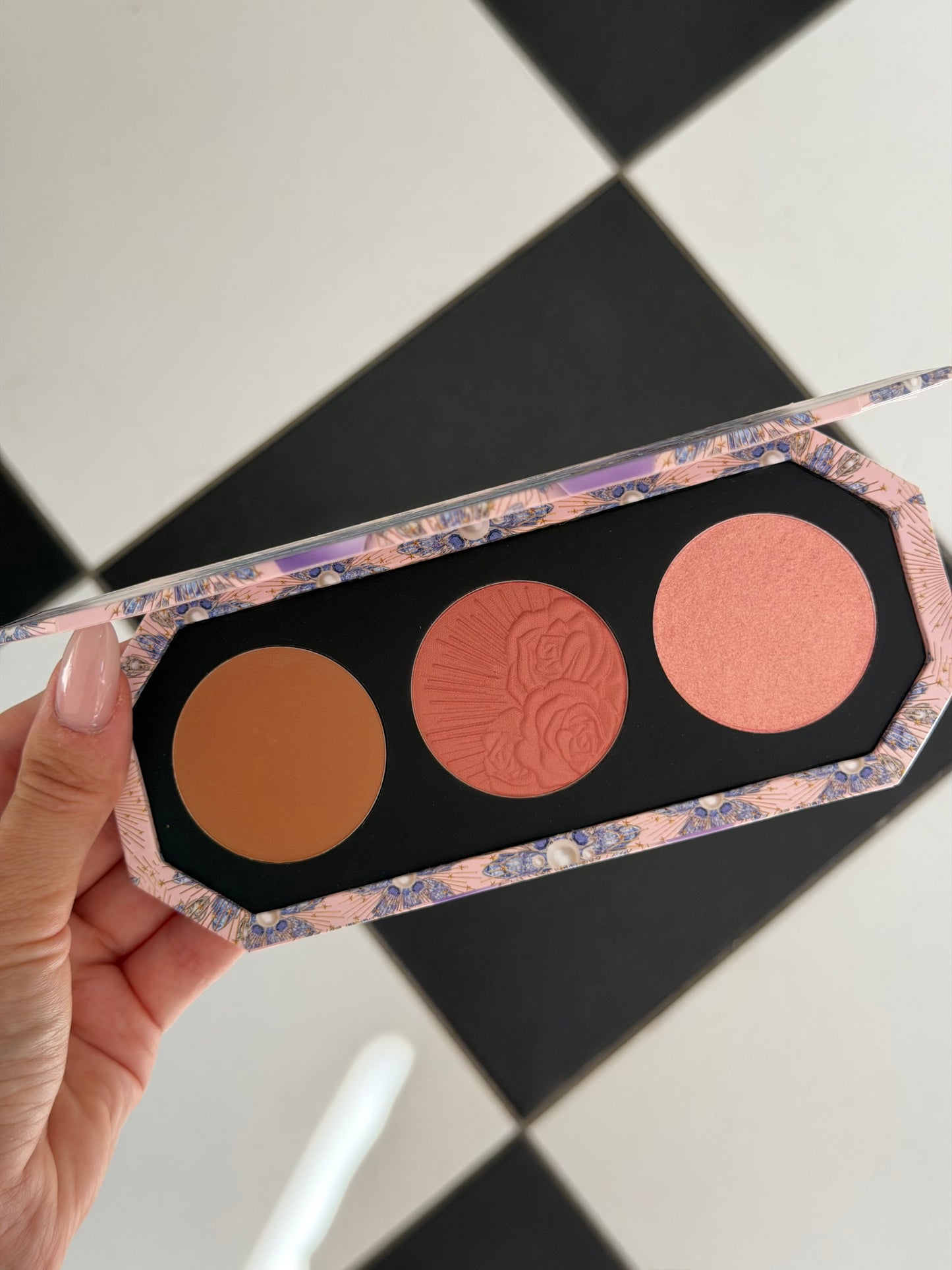PAT McGRATH LABS Divine Blush + Bronze + Glow Trio Face Palette - Nirvana In Bloom