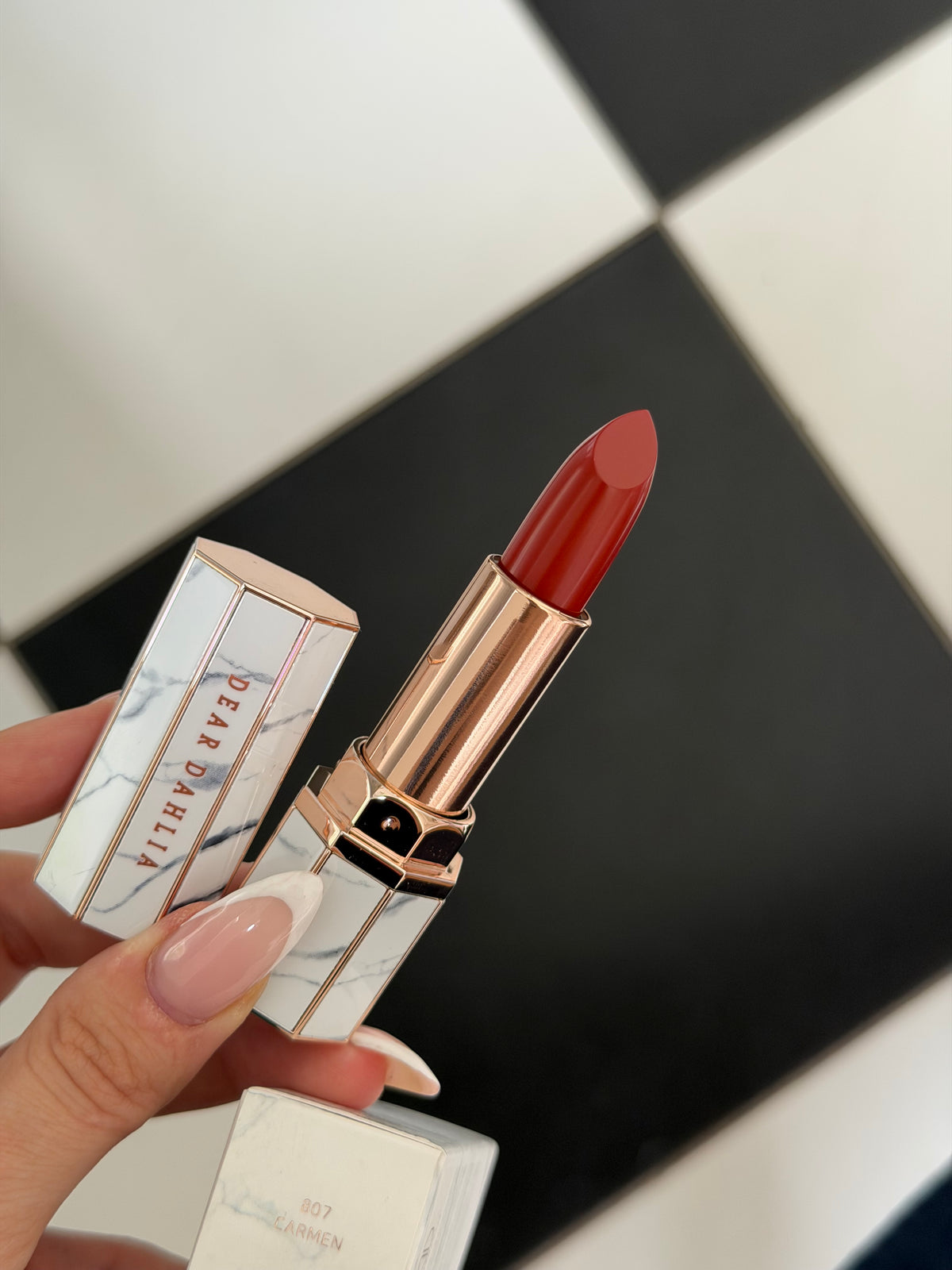 DEAR DAHLIA Lip Paradise Intense Satin Lipstick - Carmen