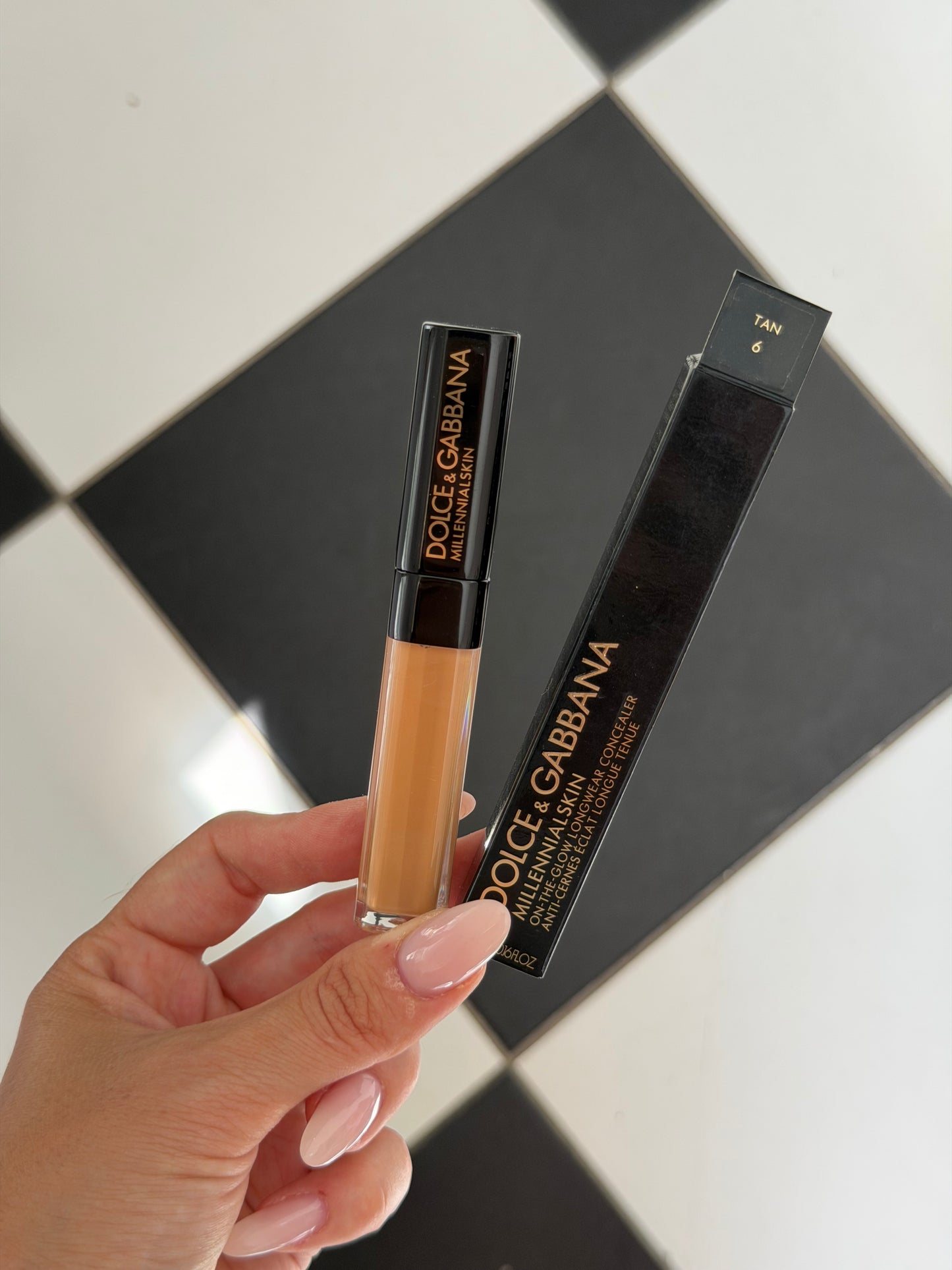DOLCE&GABBANA
Millennial Skin Longwear Concealer (6)