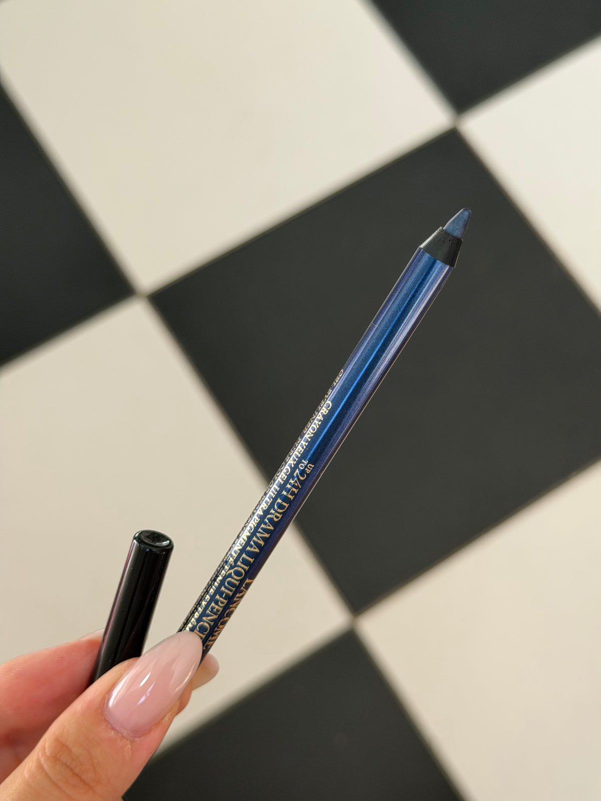 LANCÔME Drama Liqui-Pencil (06) Dramatic Eyeliner
Waterproof Pencil-Gel Hybrid