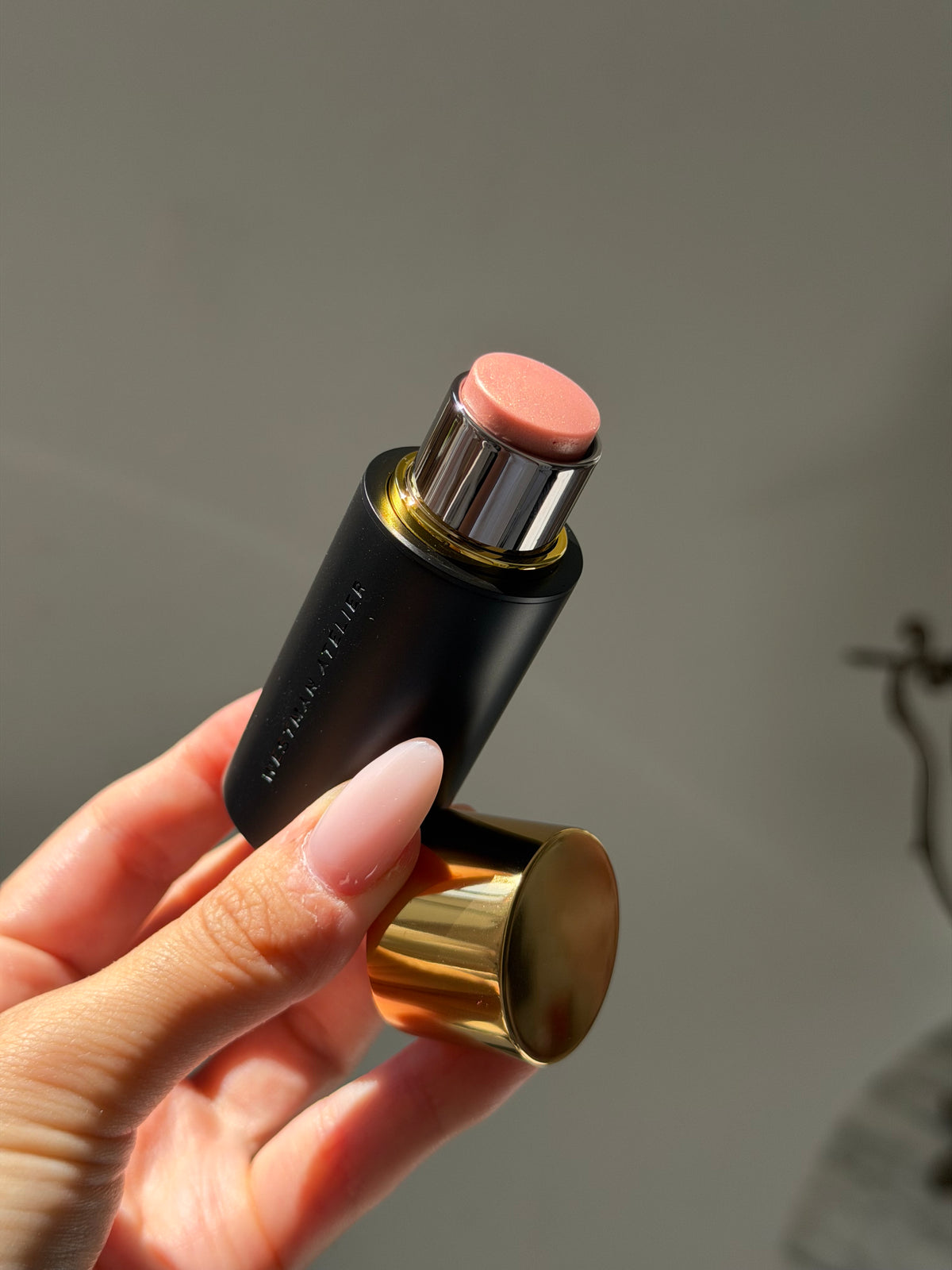 WESTMAN ATELIER Baby Cheeks
Blush Stick - Bright Pinky Peach