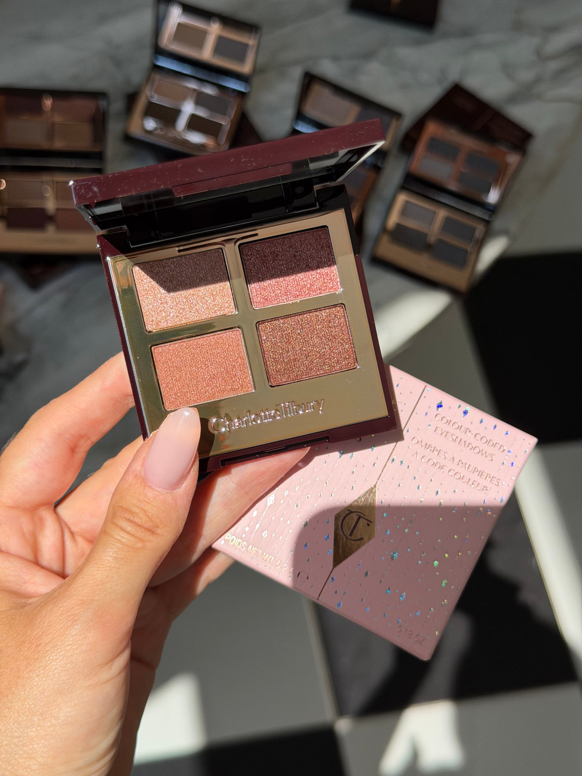 CHARLOTTE TILBURY Luxury EyeShadow Palette Of Pops - Pillow Talk