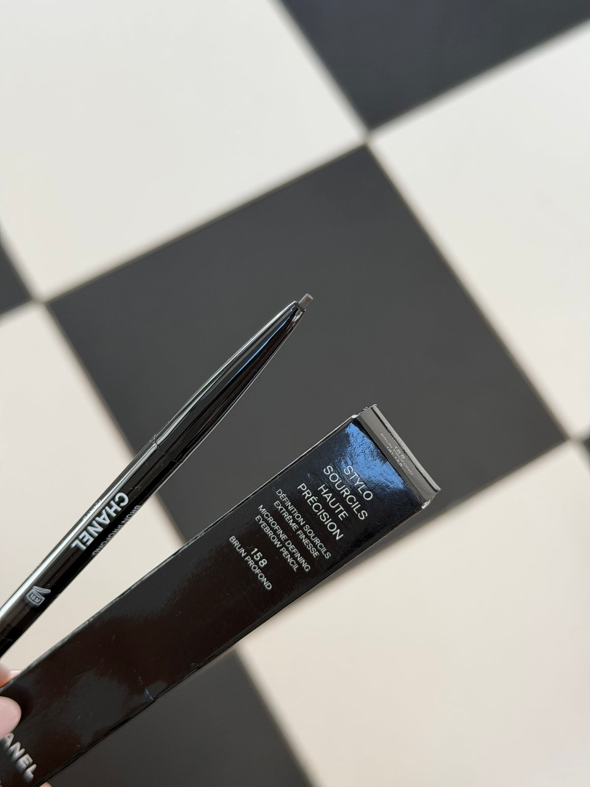 CHANEL Stylo Sourcils Haute Précision (158)
Microfine Defining Eyebrow Pencil