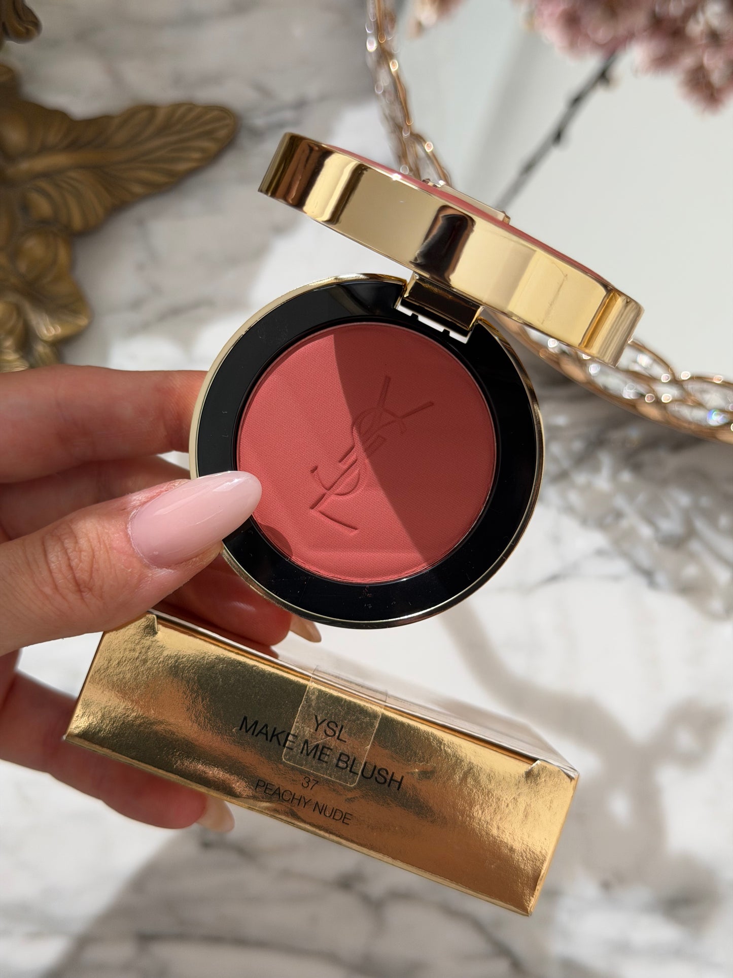 YSL Make Me Blush - Bold Blurring Blush (37)