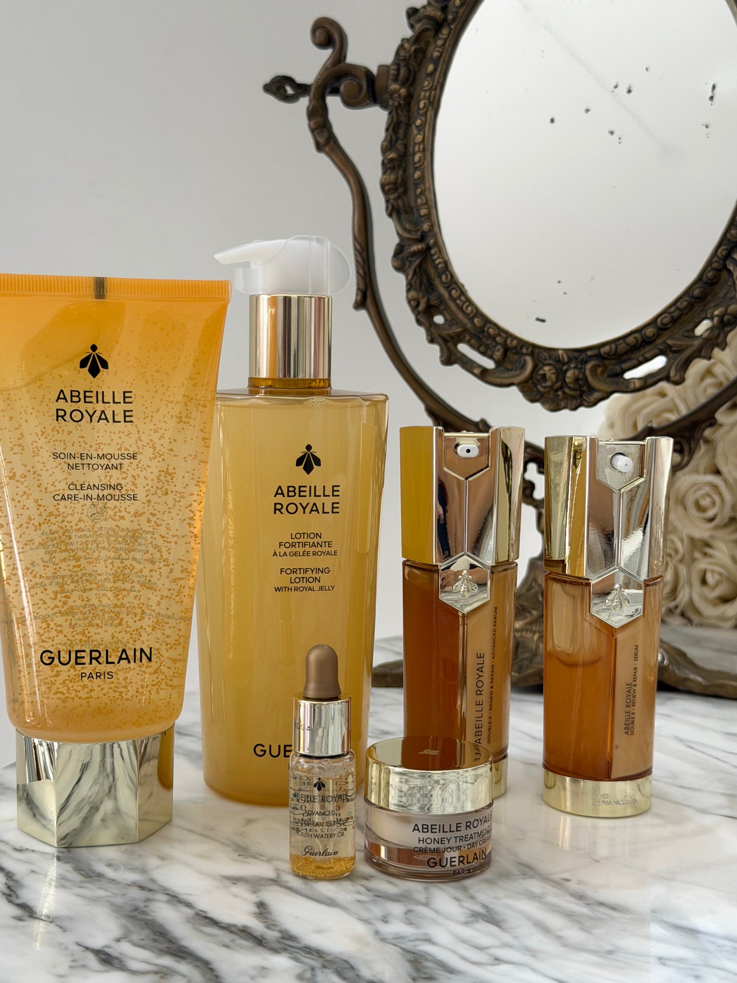 GUERLAIN Abeille Royale Cleansing Care-In-Mousse