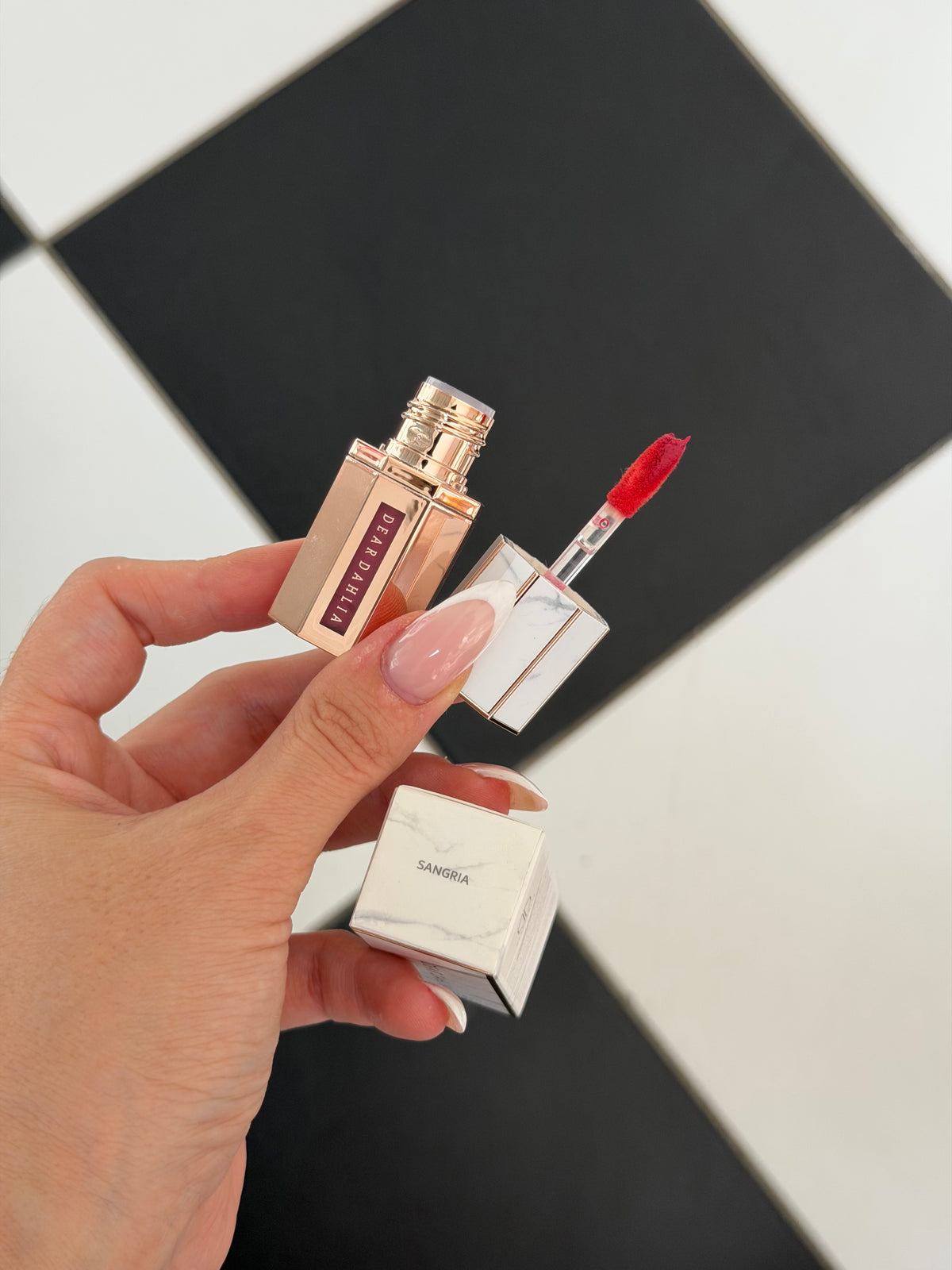 DEAR DAHLIA Paradise Dream Velvet Lip Mousse Tint - Sangria