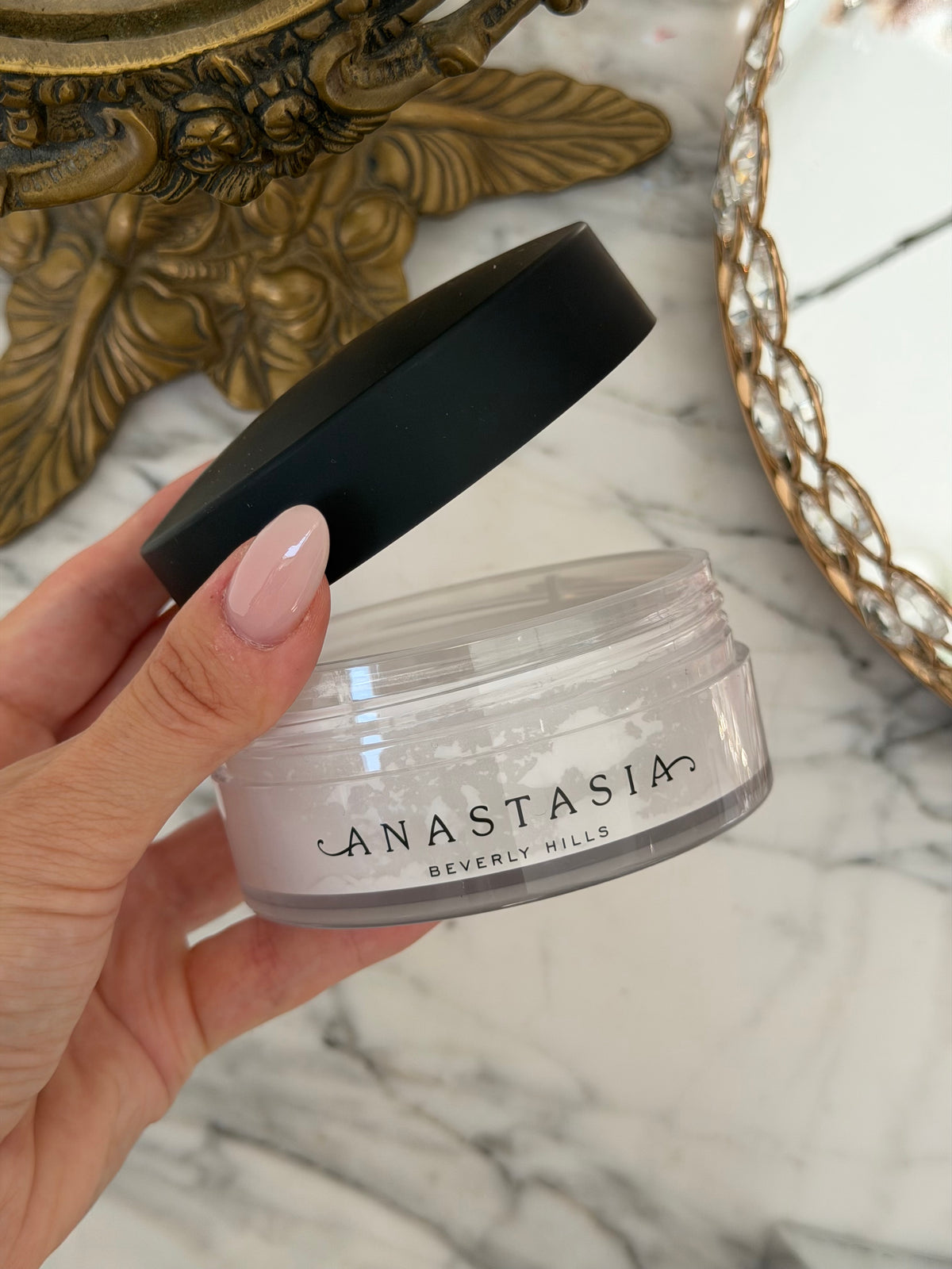 ANASTASIA BEVERLY HILLS
Loose Setting Powder - Translucent