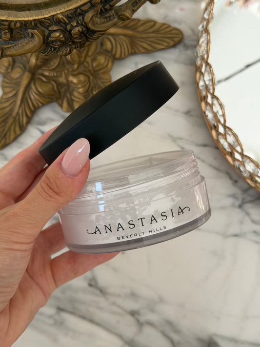ANASTASIA BEVERLY HILLS
Loose Setting Powder - Translucent
