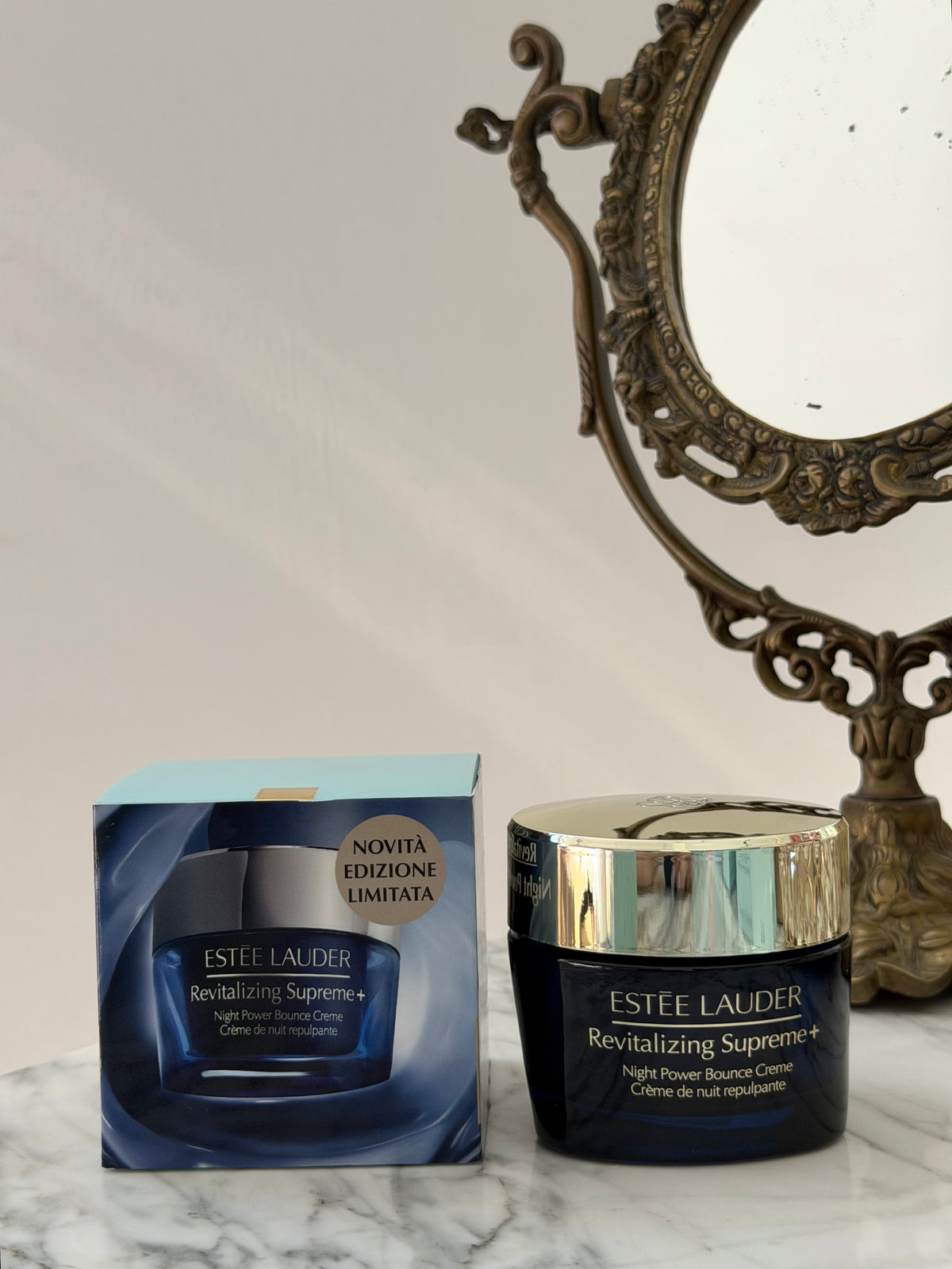 ESTEE LAUDER Revitalizing Supreme+
Night Power Bounce Creme Moisturizer