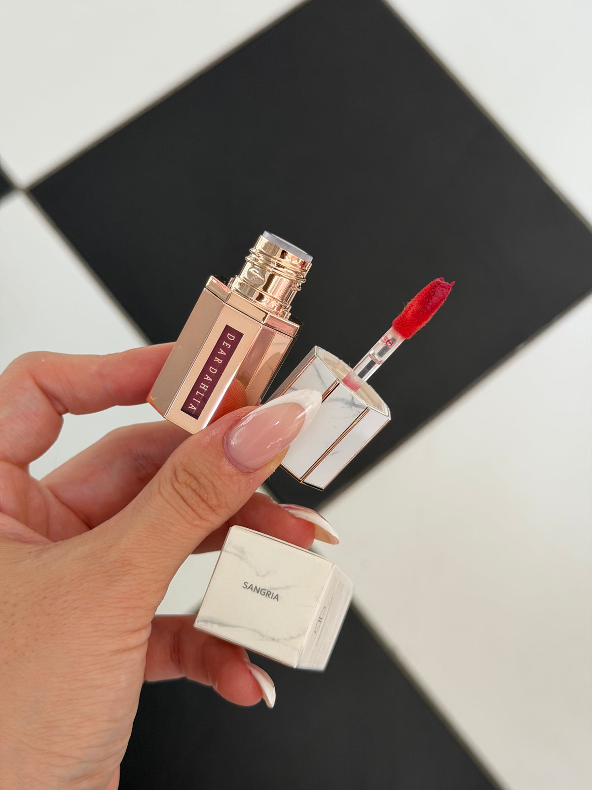 DEAR DAHLIA Paradise Dream Velvet Lip Mousse Tint - Sangria