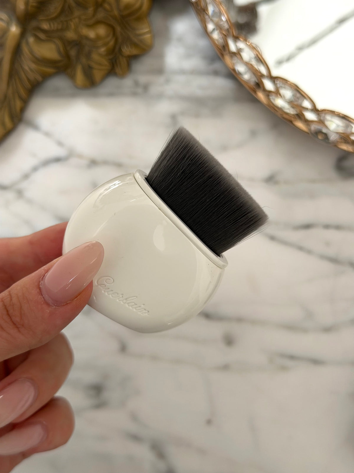GUERLAIN
L'Essentiel Retractable Foundation Brush