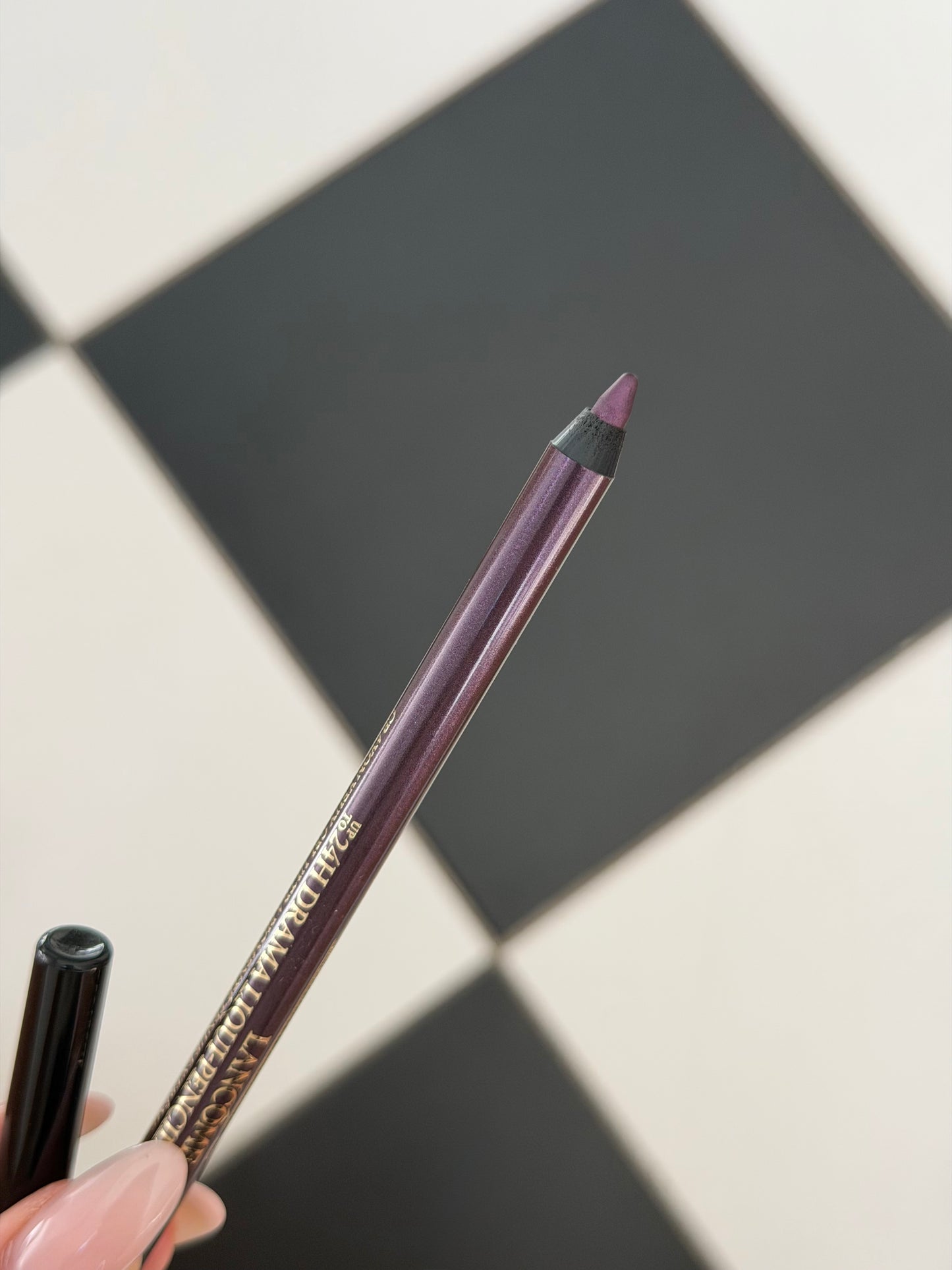 LANCÔME Drama Liqui-Pencil (07) Dramatic Eyeliner
Waterproof Pencil-Gel Hybrid