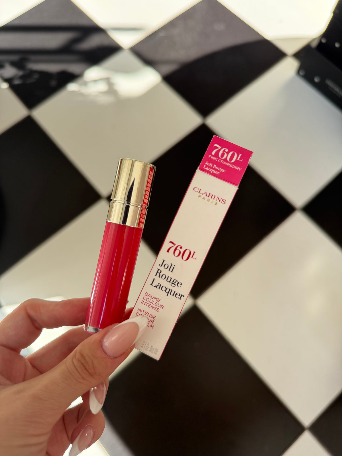 CLARINS
Joli Rouge Lacquer (732L)