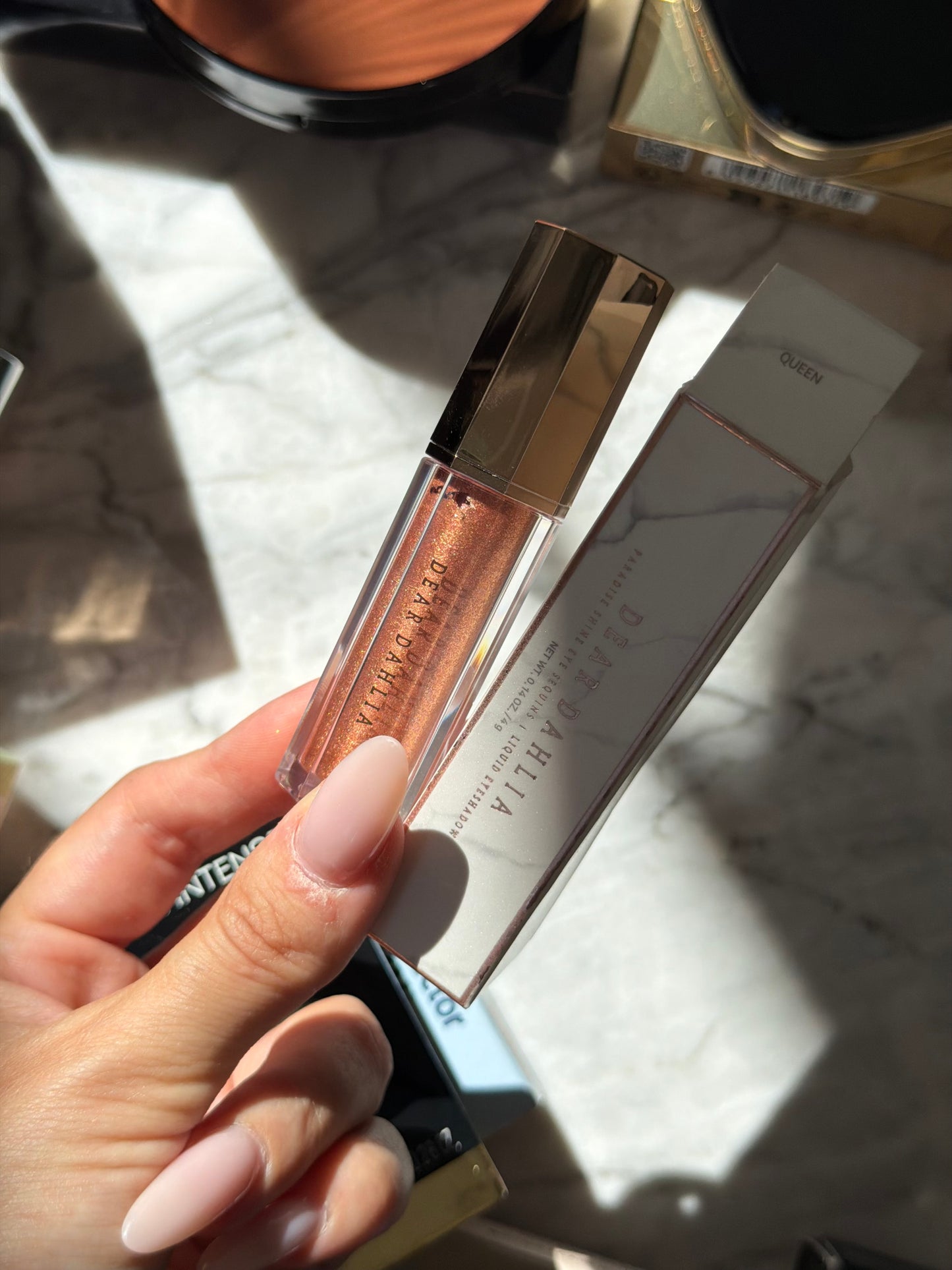 DEAR DAHLIA Paradise Shine Eye Sequins Liquid Eyeshadow - Queen