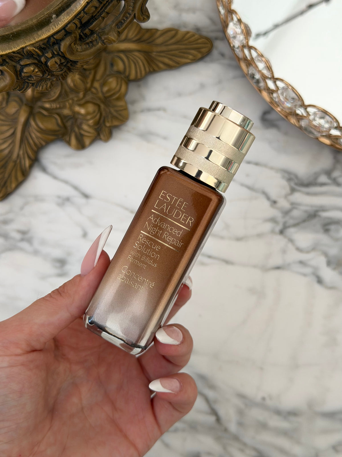 ESTEE LAUDER Advanced Night Repair
Rescue Solution Serum With 15% Bifidus Ferment