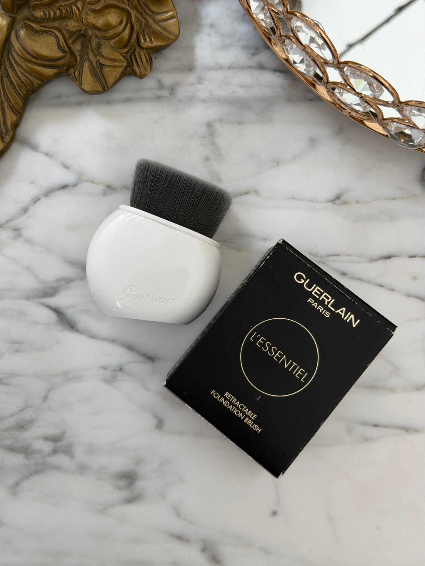 GUERLAIN
L'Essentiel Retractable Foundation Brush