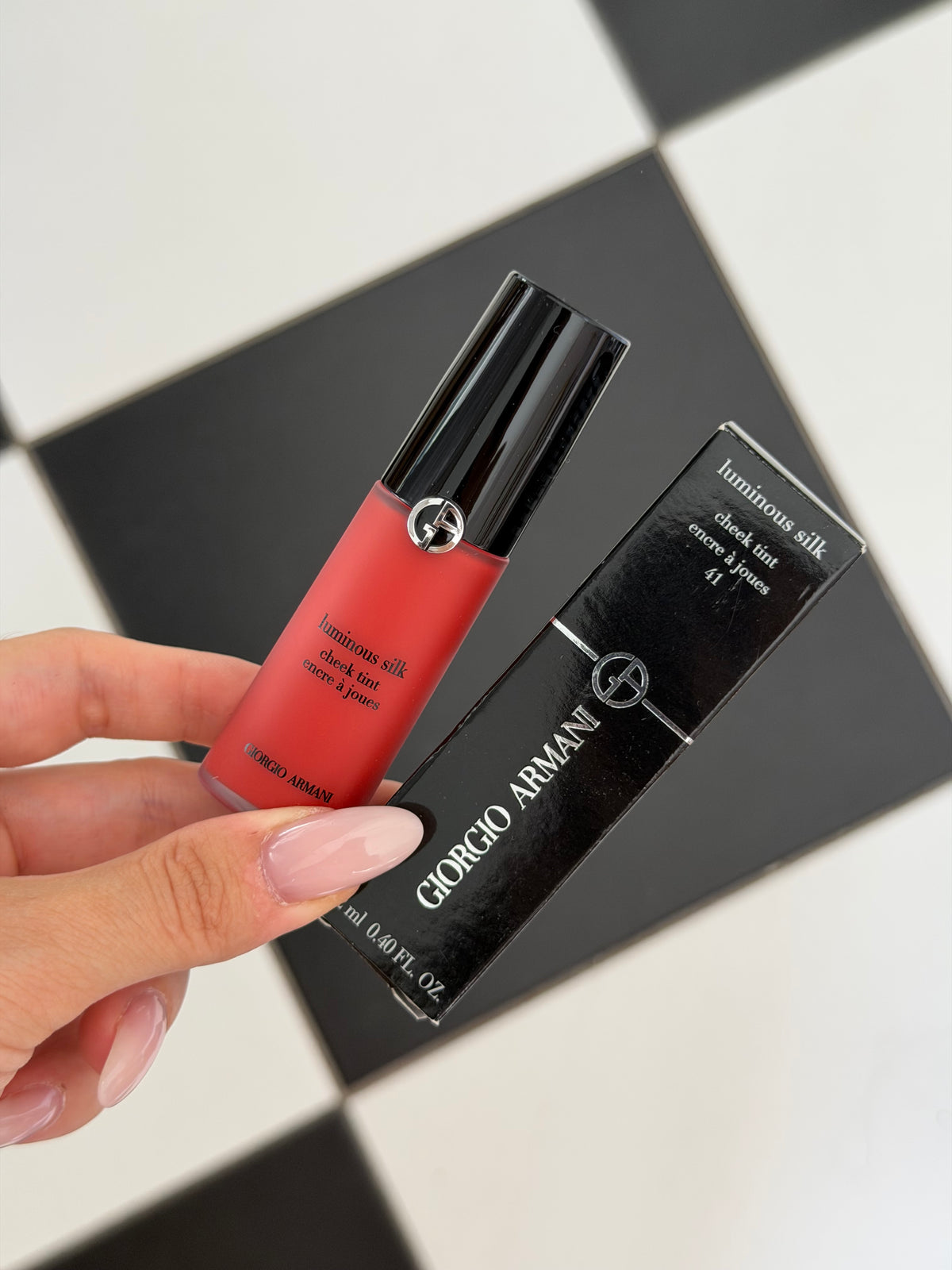 ARMANI Luminous Silk Cheek Tint - 
Skin-Fusing Liquid Blush (41)