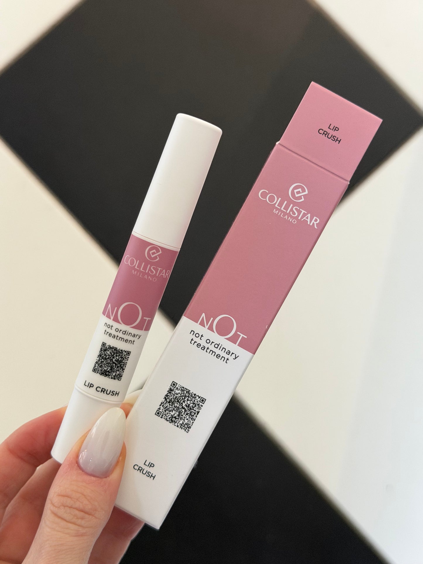 COLLISTAR
Not Lip Crush
"Plump&Smile" Treatment