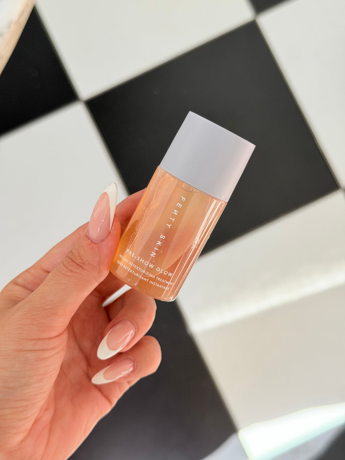 FENTY SKIN Pre-SHow Glow Instant Retexturizing 10% AHA Treatment + Reusable Applicator