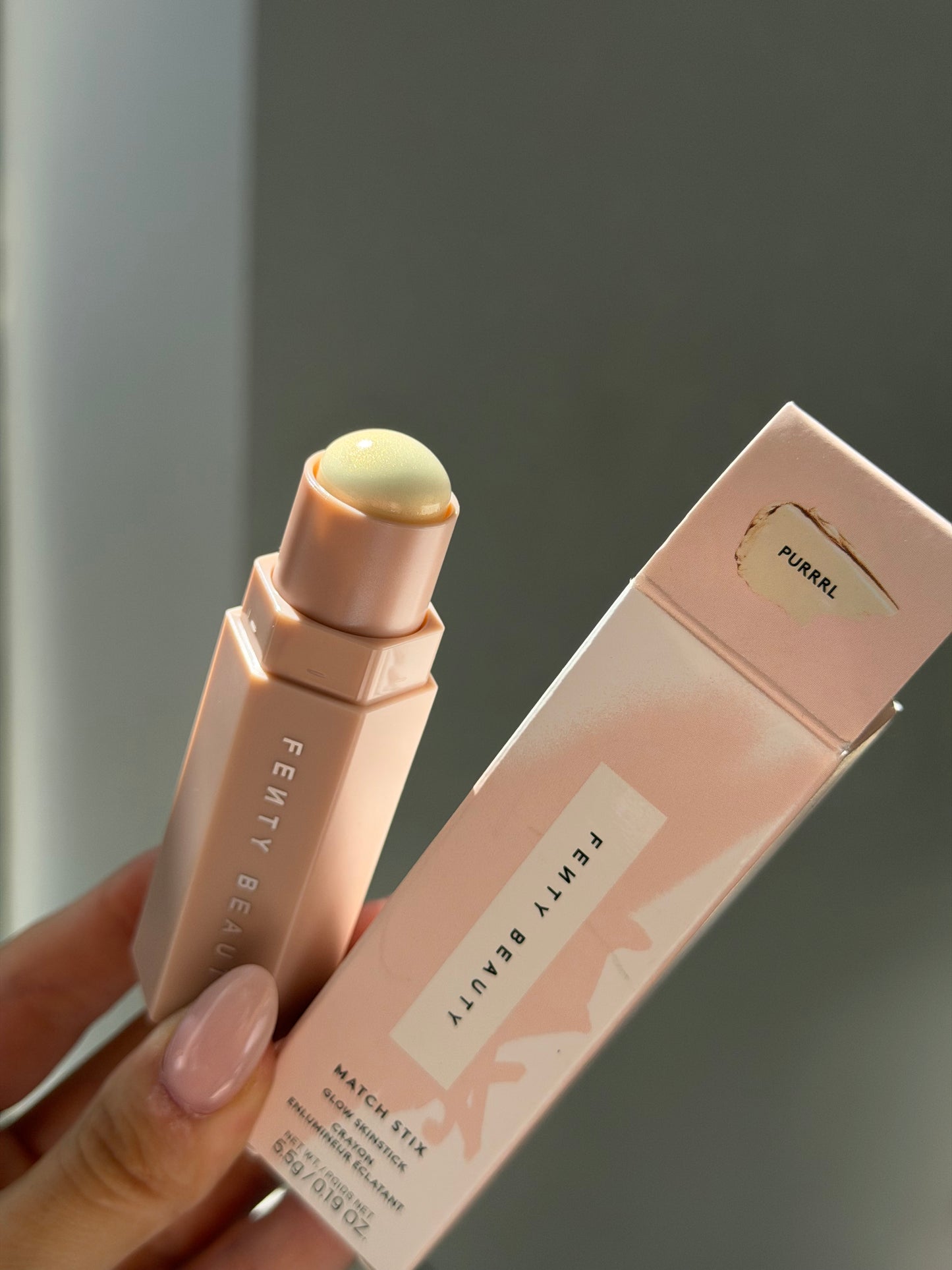 FENTY Match Stix Glow Skinstick