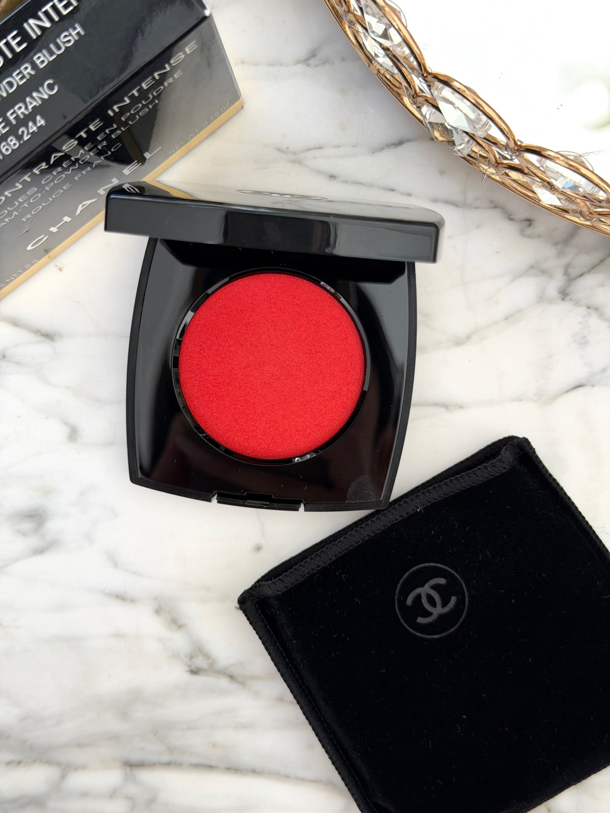 CHANEL Joues Contraste Intense
Cream-to-Powder Blush (Rouge Franc)