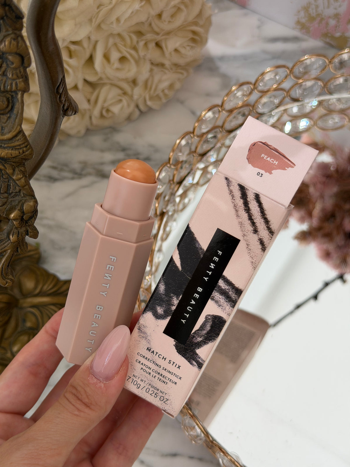 FENTY Match Stix Correcting Skinstick (03)
