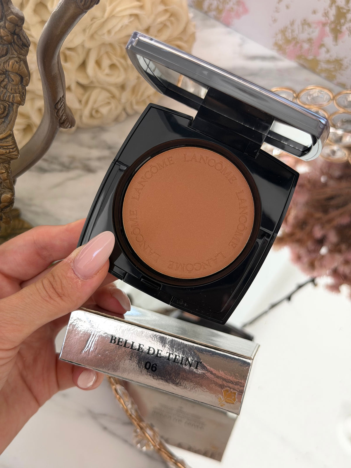LANCÔME Belle De Teint - Natural Healthy Glow Sheer Blurring Powder (06)