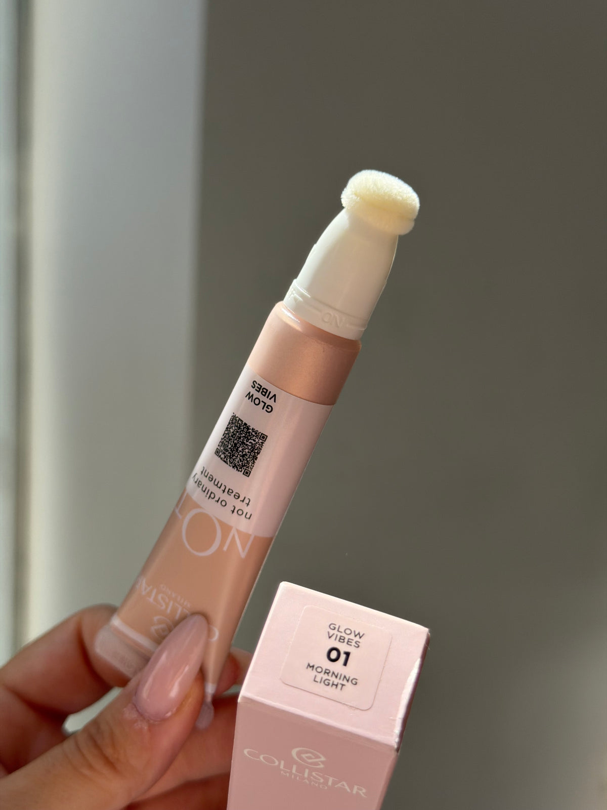 COLLISTAR Not Glow Vibes
Liquid Highlighter (01)