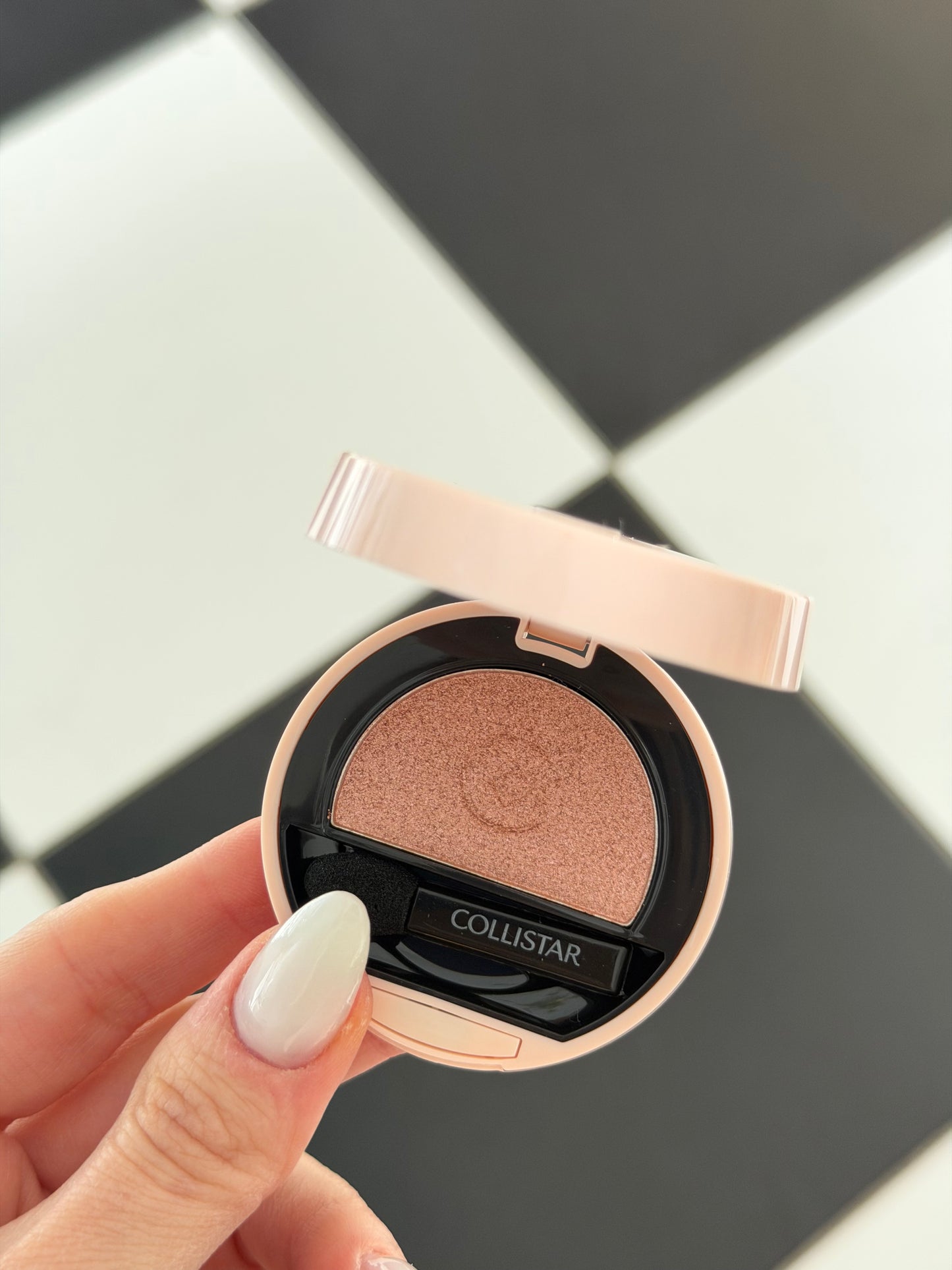 COLLISTAR
Impeccabile Compact Eye Shadow (300)