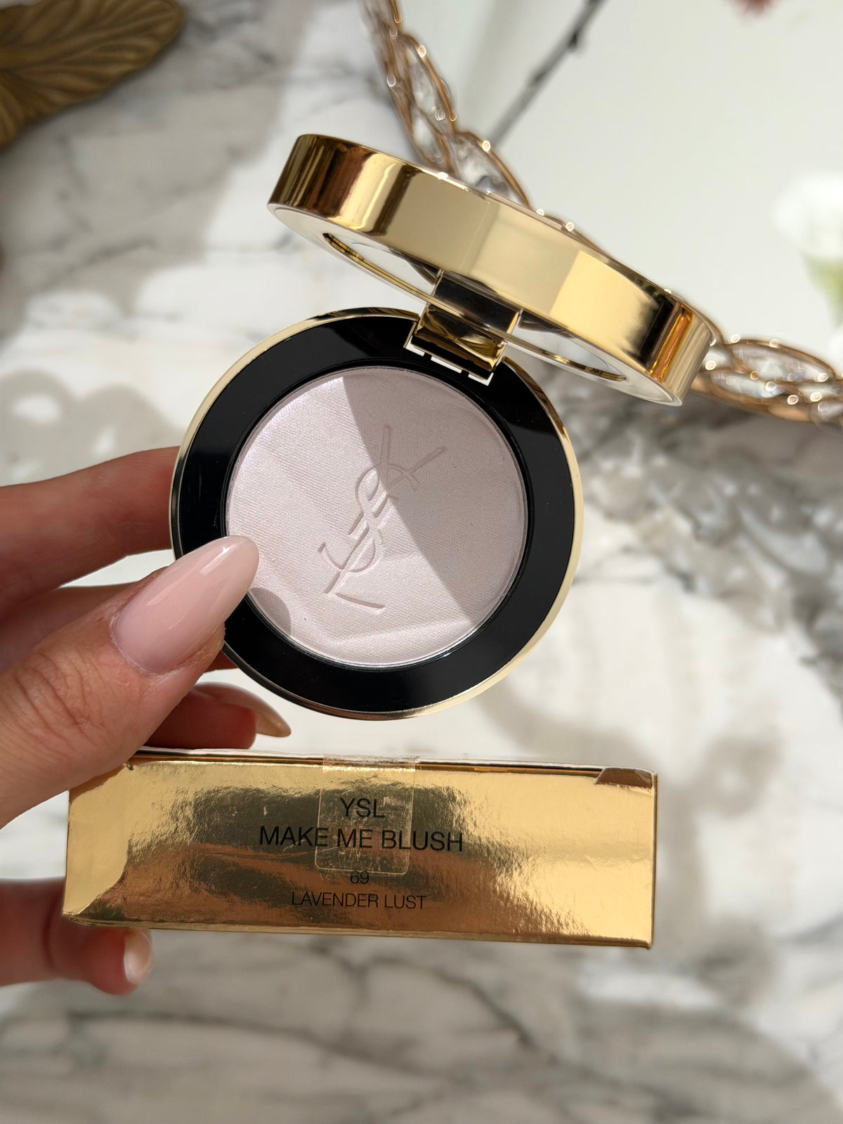 YSL Make Me Blush - Bold Blurring Blush (69)