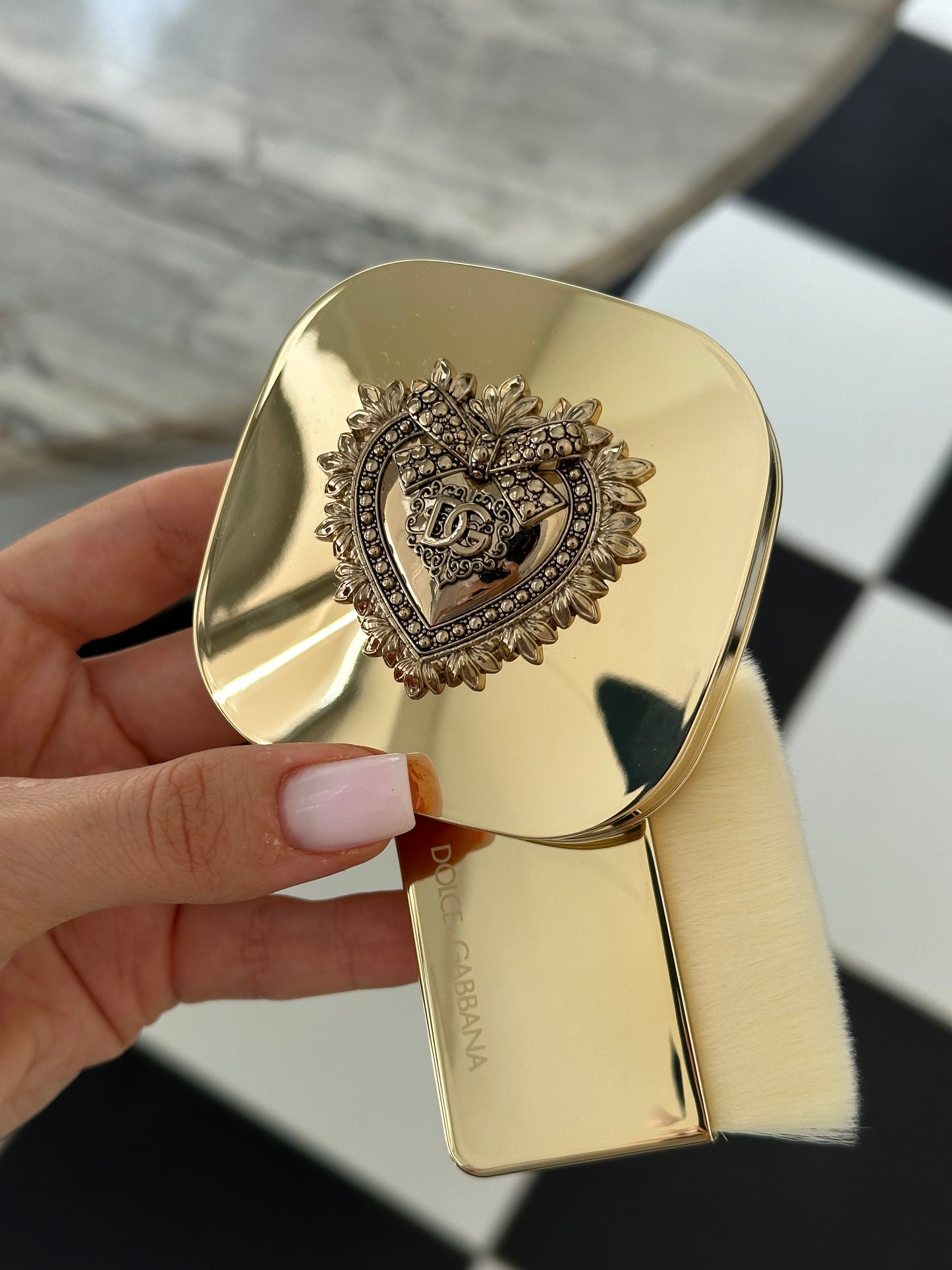 DOLCE&GABBANA Everlift Luminizer Light Oil Infused Soft-Halo Powder