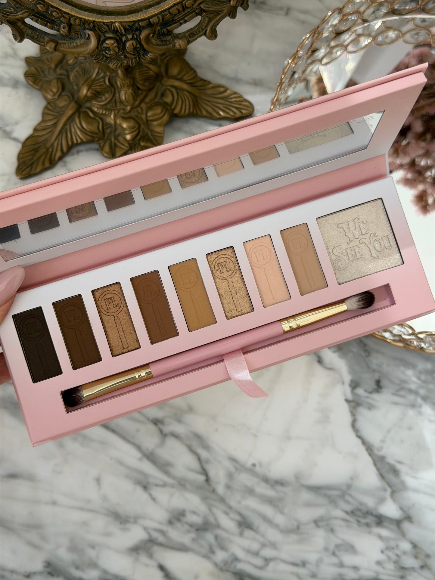 PLOUISE Eyedentify Your Worth Eyeshadow Palette