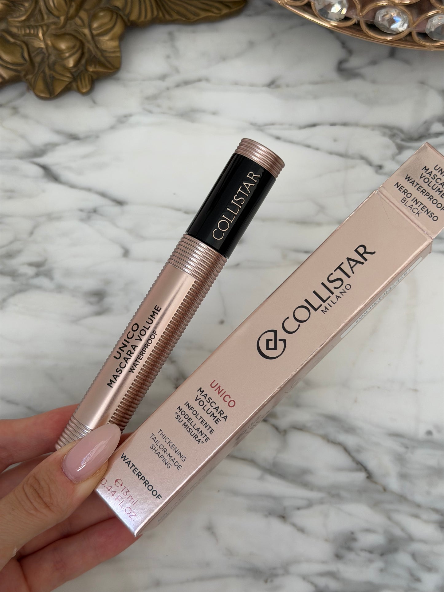 COLLISTAR Mascara Volume Unico® Waterproof
Thickening ‘Tailor-made’ Shaping