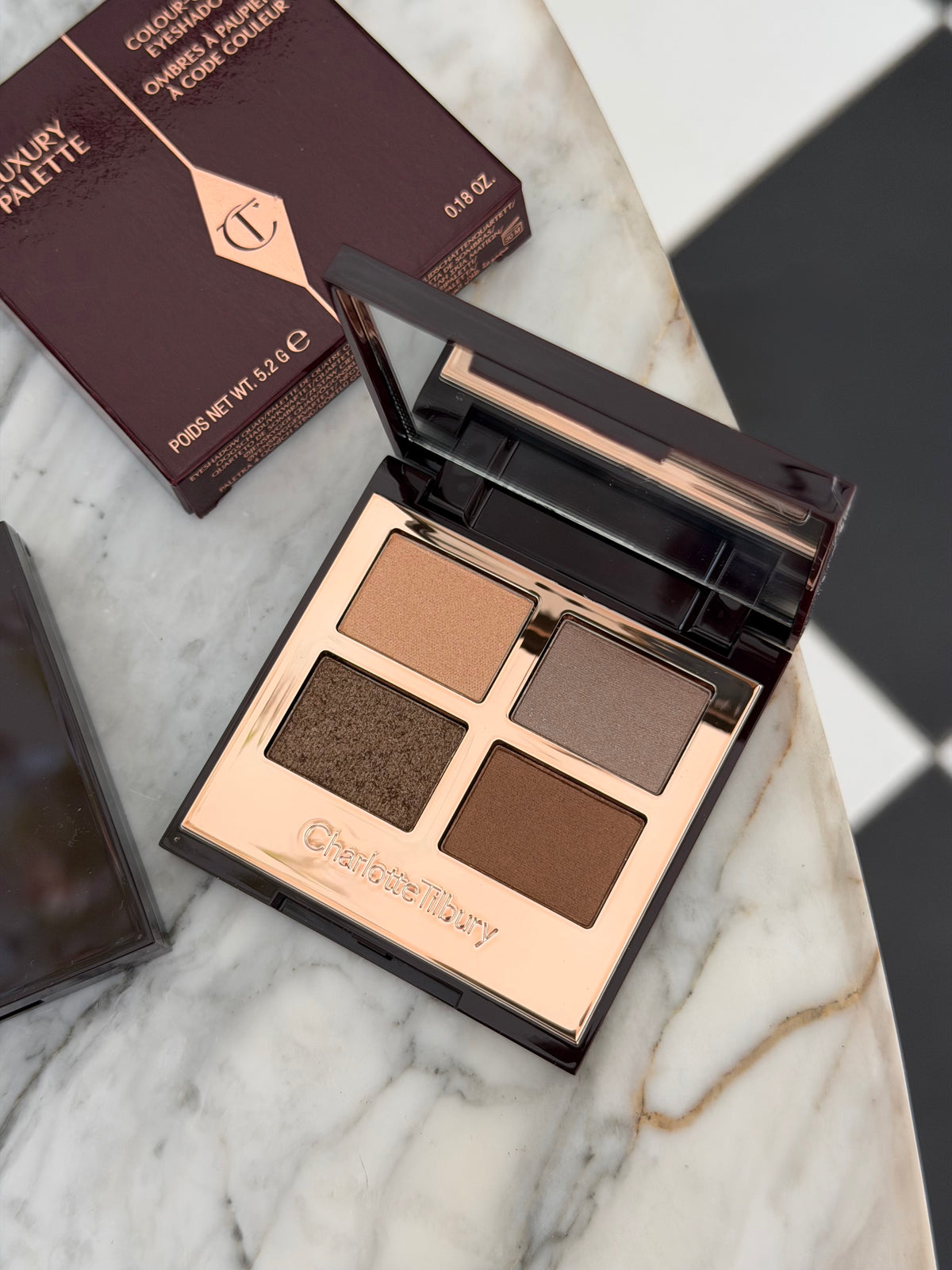 CHARLOTTE TILBURY Luxury Palette - 
The Golden Goddess