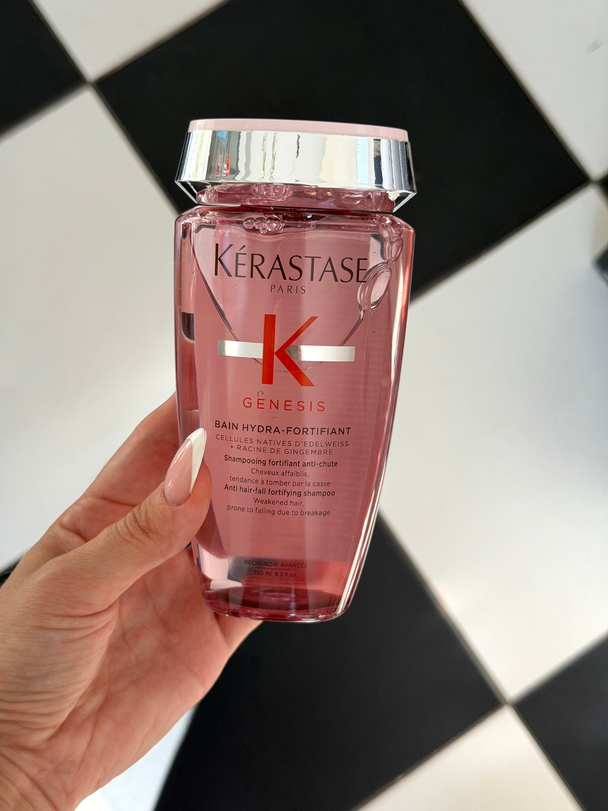 KÉRASTASE Genesis
Bain Hydra-Fortifiant Shampoo
For Normal To Oily, Weakened Hair