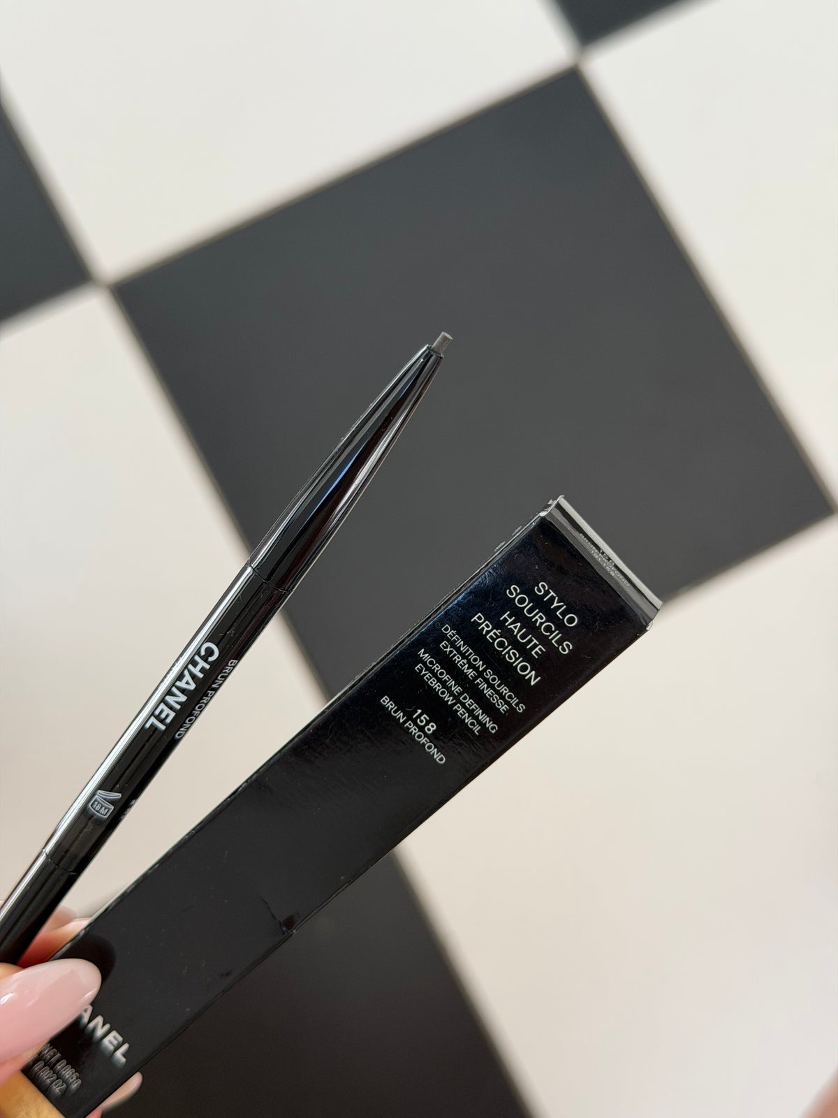 CHANEL Stylo Sourcils Haute Précision (158)
Microfine Defining Eyebrow Pencil