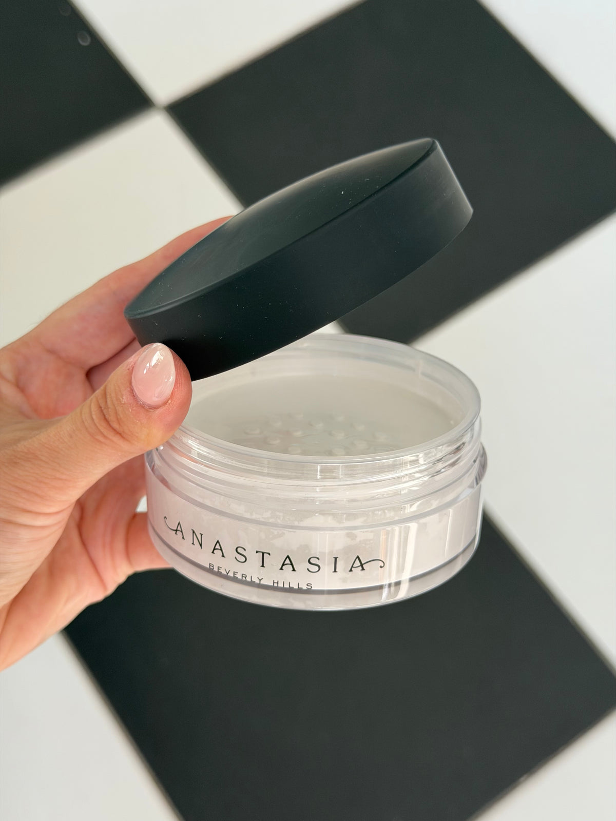 ANASTASIA BEVERLY HILLS
Loose Setting Powder - Translucent